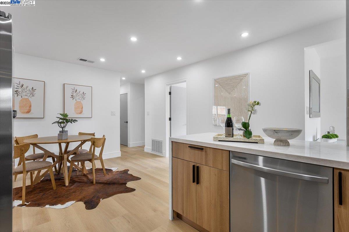 Detail Gallery Image 20 of 58 For 2108 Dalton Way, Union City,  CA 94587 - 4 Beds | 2 Baths