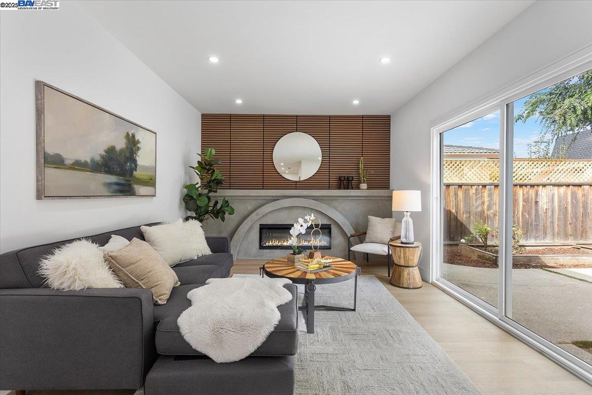Detail Gallery Image 24 of 58 For 2108 Dalton Way, Union City,  CA 94587 - 4 Beds | 2 Baths