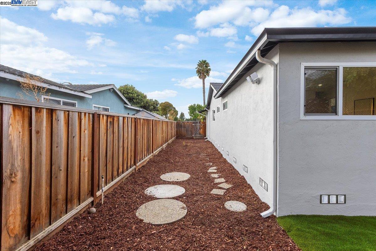 Detail Gallery Image 58 of 58 For 2108 Dalton Way, Union City,  CA 94587 - 4 Beds | 2 Baths