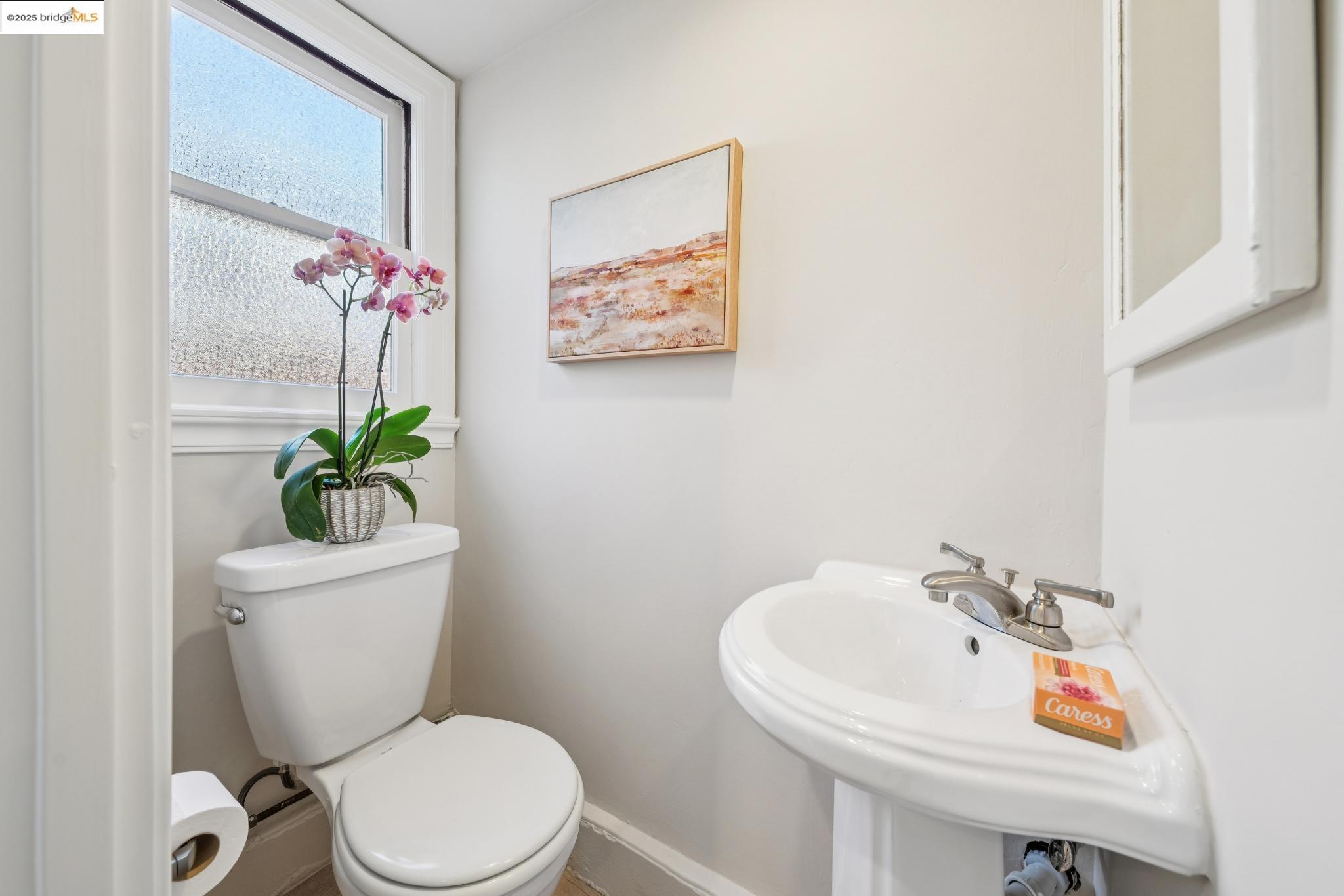 Detail Gallery Image 44 of 60 For 869 Lee Ave, San Leandro,  CA 94577 - 3 Beds | 2/1 Baths