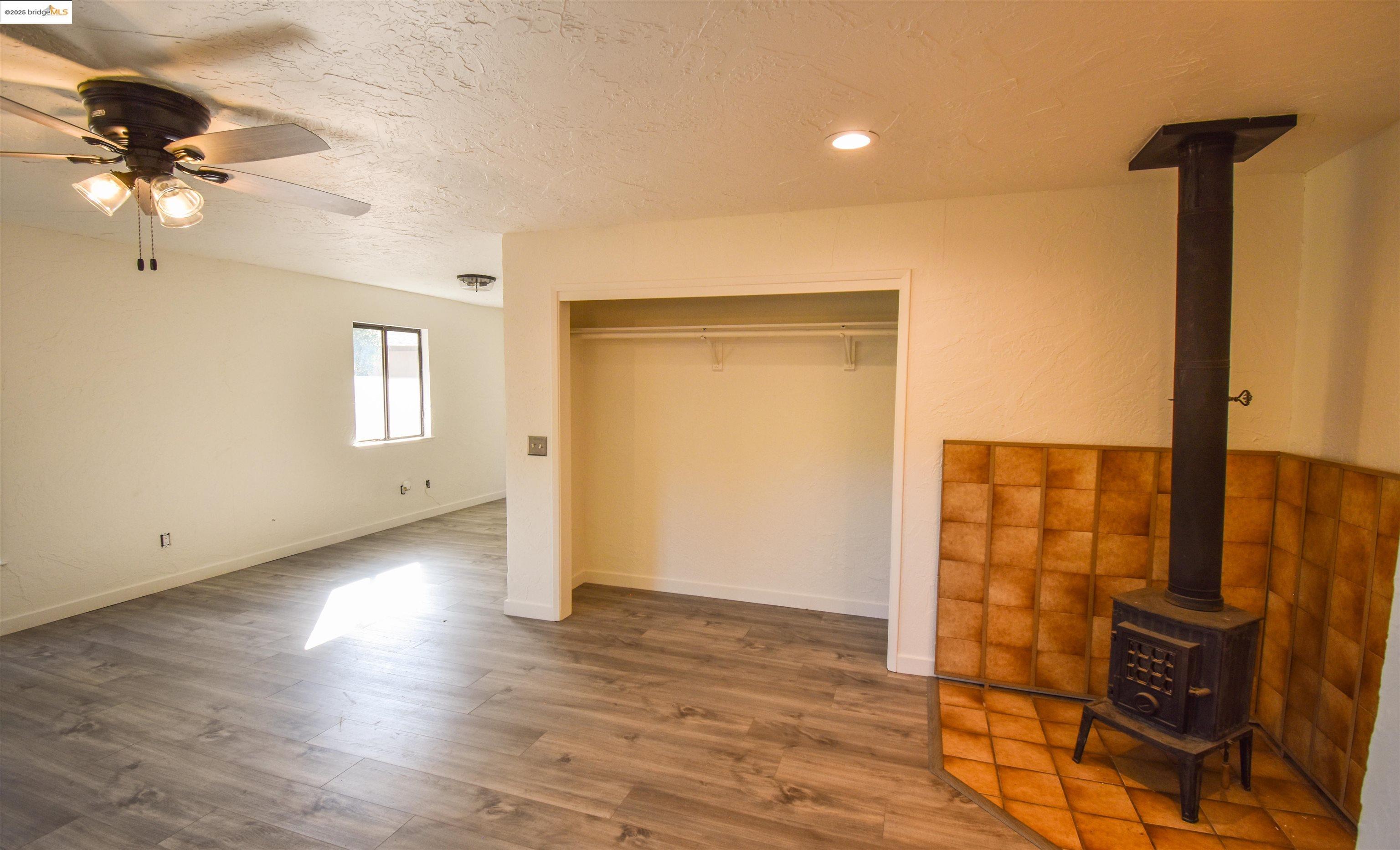 Detail Gallery Image 28 of 43 For 17448 Livermore Ct, Soulsbyville,  CA 95372 - 3 Beds | 2 Baths