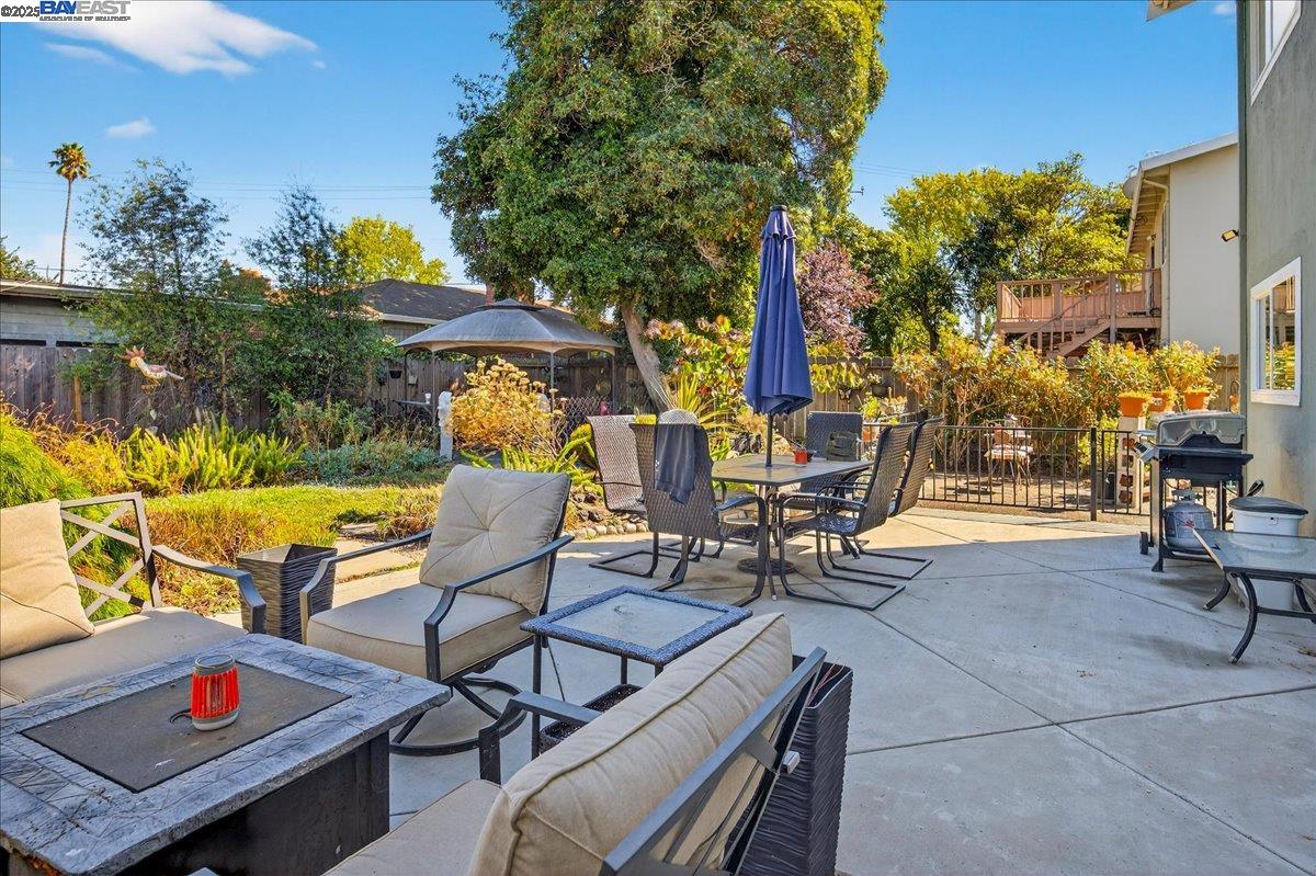 Detail Gallery Image 45 of 54 For 15356 Sullivan Ave, San Leandro,  CA 94579 - 4 Beds | 3 Baths