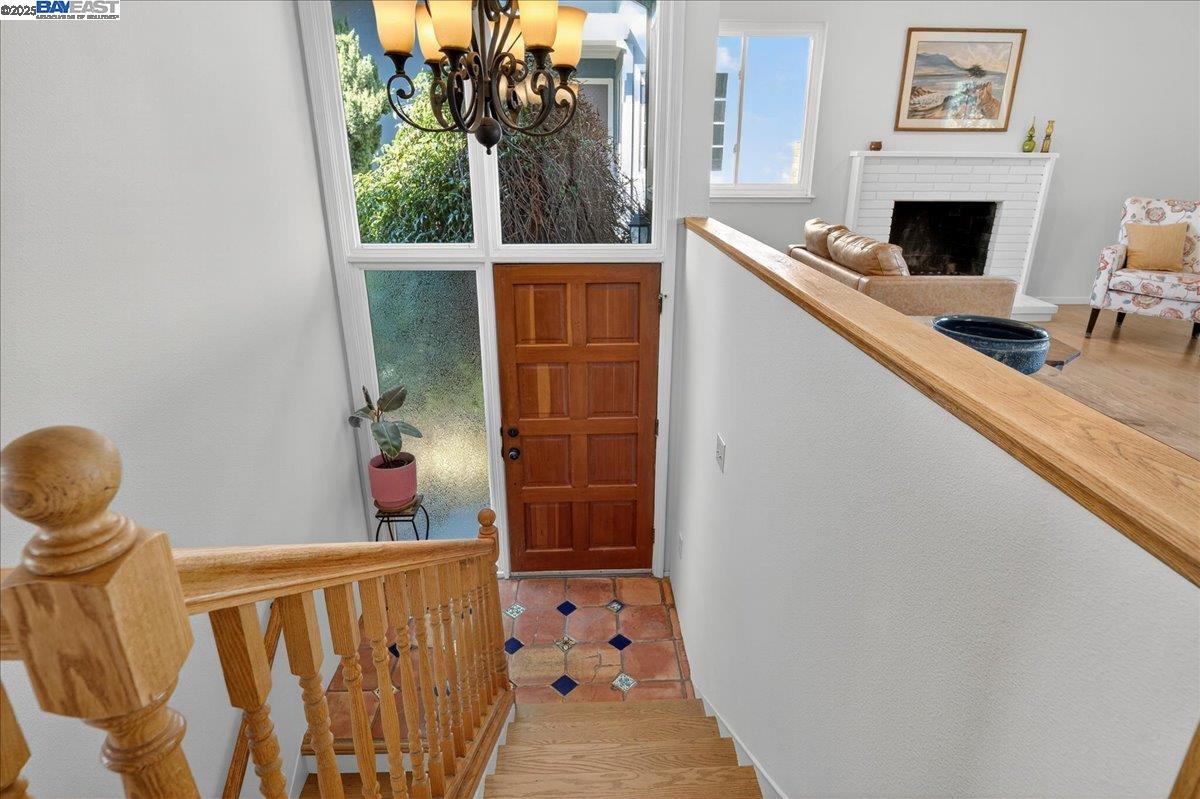 Detail Gallery Image 6 of 54 For 15356 Sullivan Ave, San Leandro,  CA 94579 - 4 Beds | 3 Baths