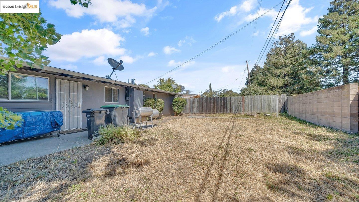 Detail Gallery Image 30 of 32 For 1443 Minnesota St, Fairfield,  CA 94533 - 3 Beds | 2 Baths