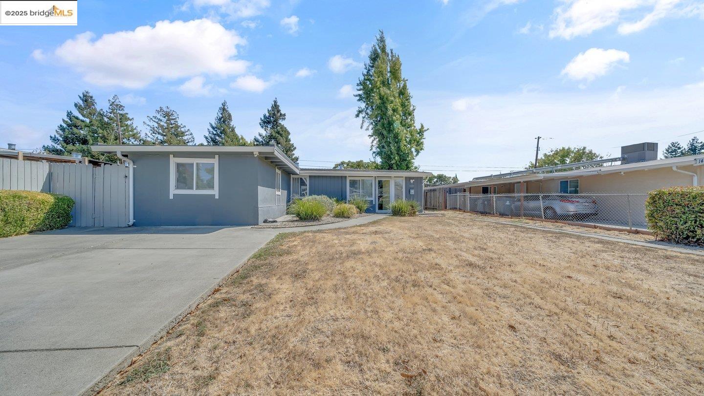 Detail Gallery Image 5 of 32 For 1443 Minnesota St, Fairfield,  CA 94533 - 3 Beds | 2 Baths