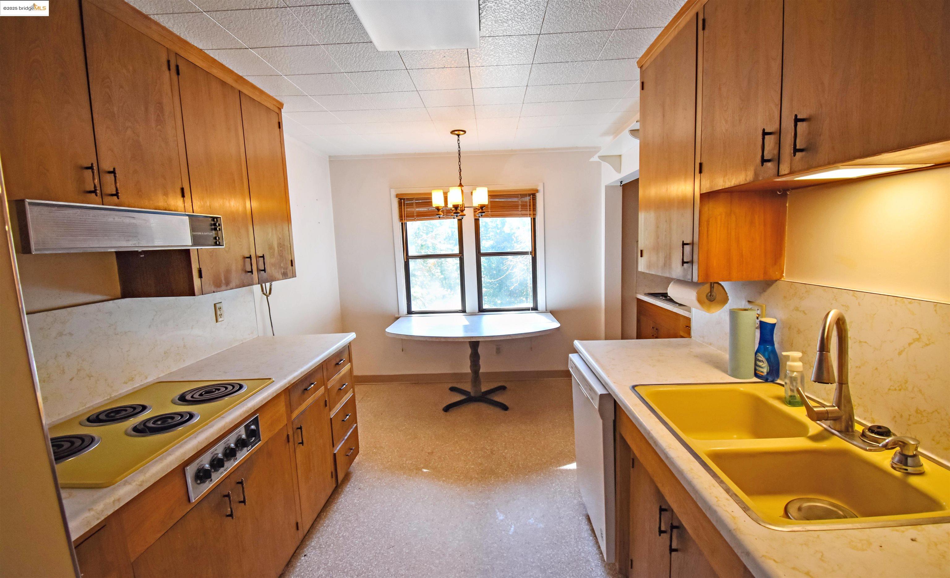 Detail Gallery Image 19 of 56 For 31920 State Highway 108, Strawberry,  CA 95375 - – Beds | – Baths