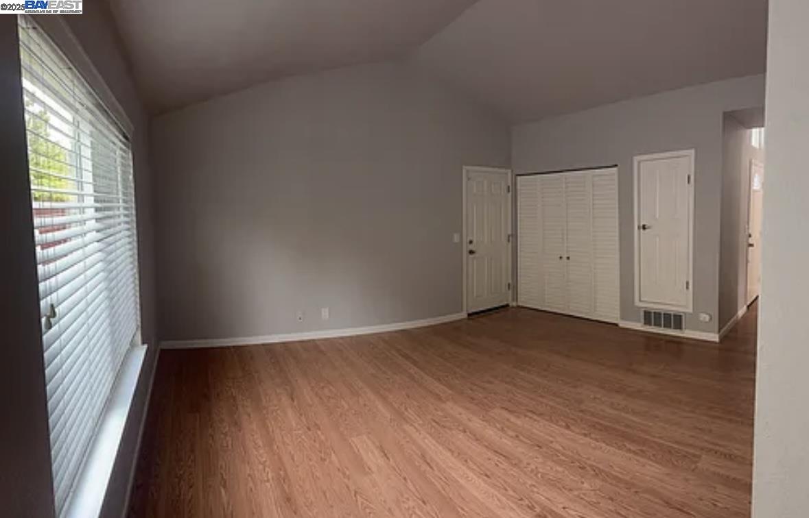 Detail Gallery Image 5 of 16 For Daffodil Dr, Benicia,  CA 94510 - 3 Beds | 2 Baths