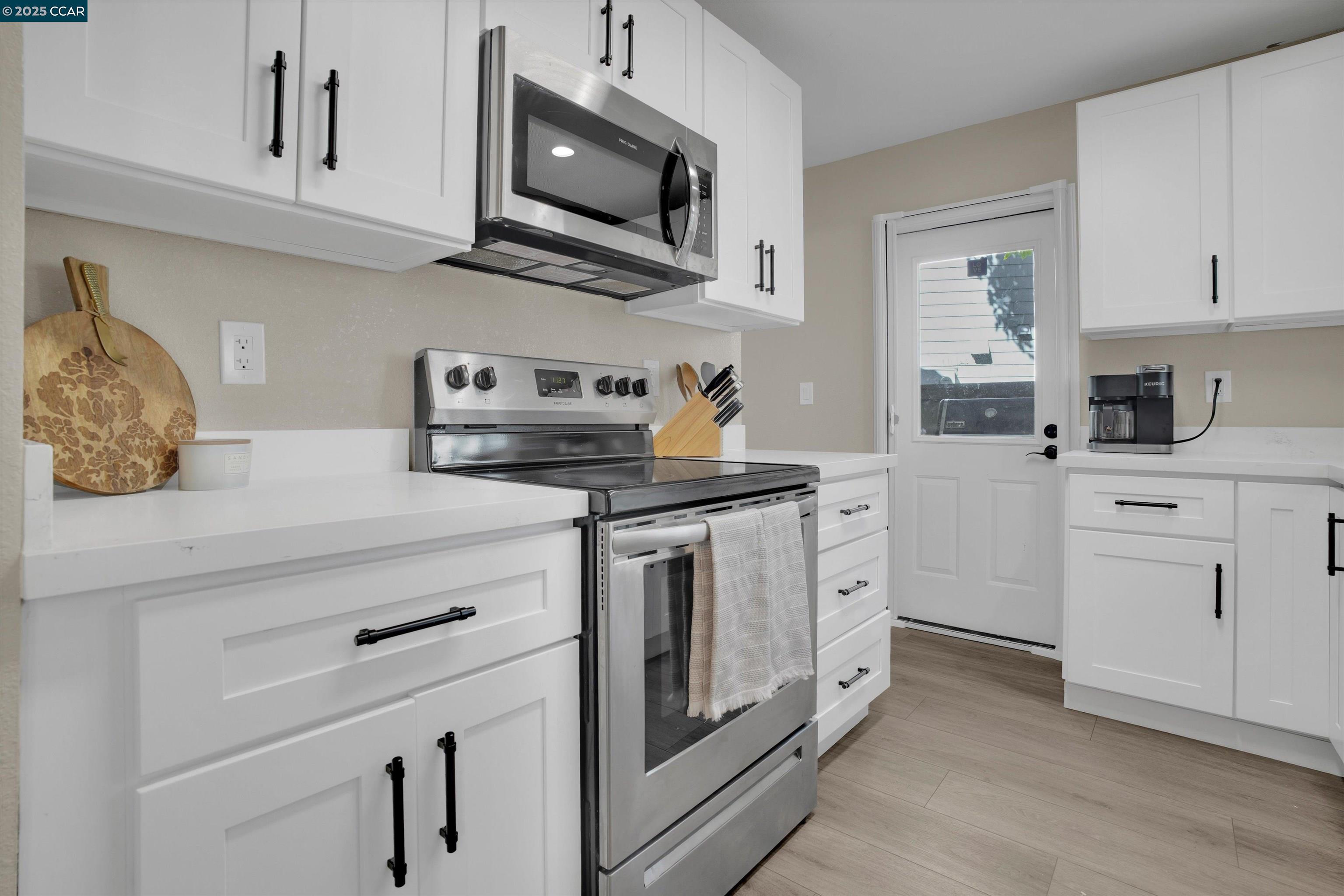 Photo #12: 41111767 Listing: Photo #12