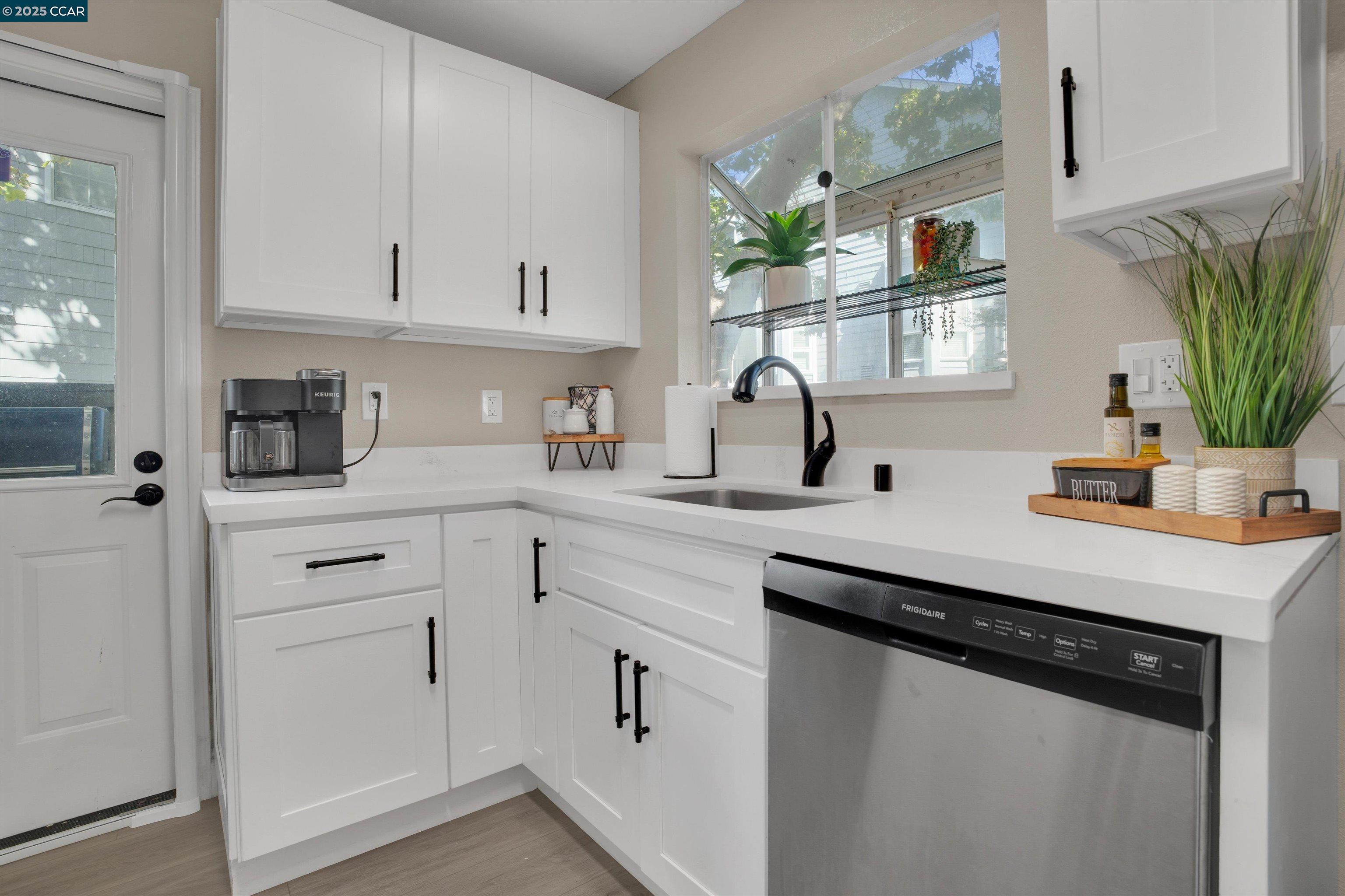 Photo #16: 41111767 Listing: Photo #16