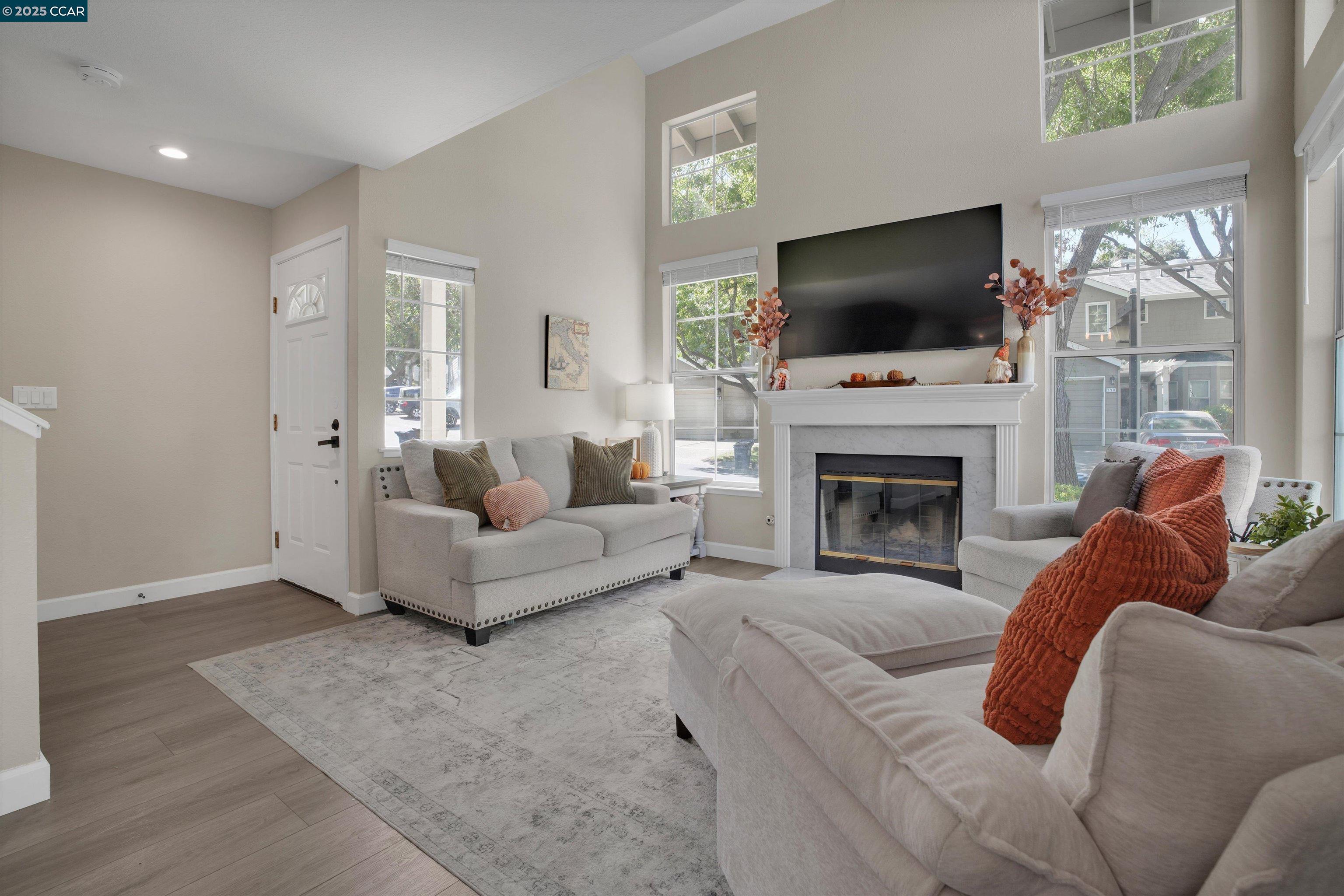 Photo #6: 41111767 Listing 