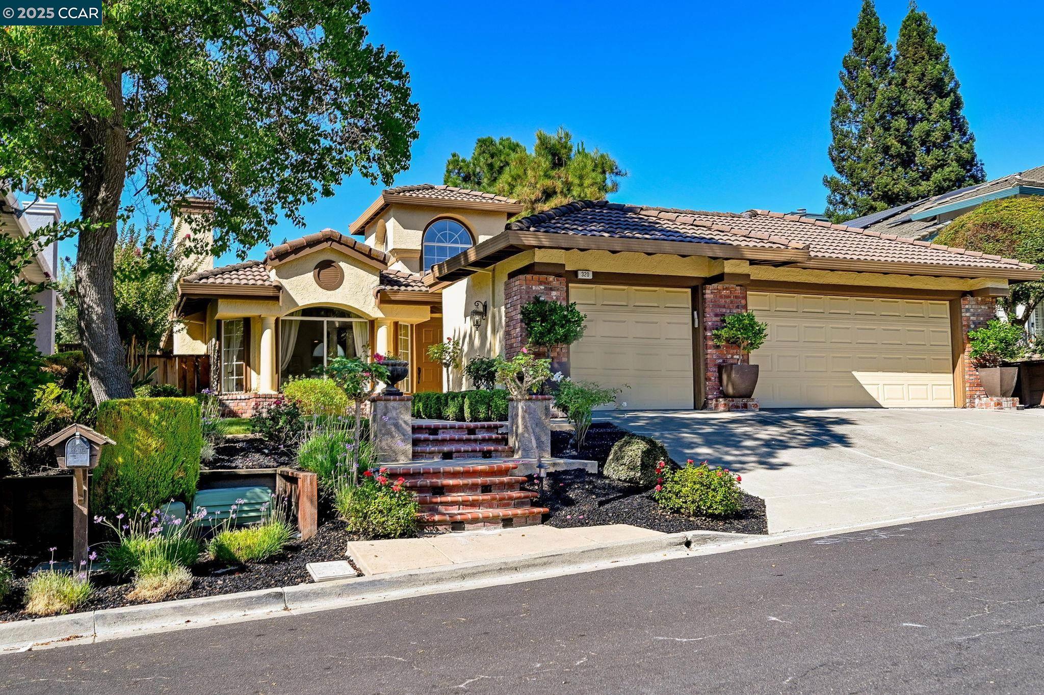 Front Image Thumbnail for CC41111768