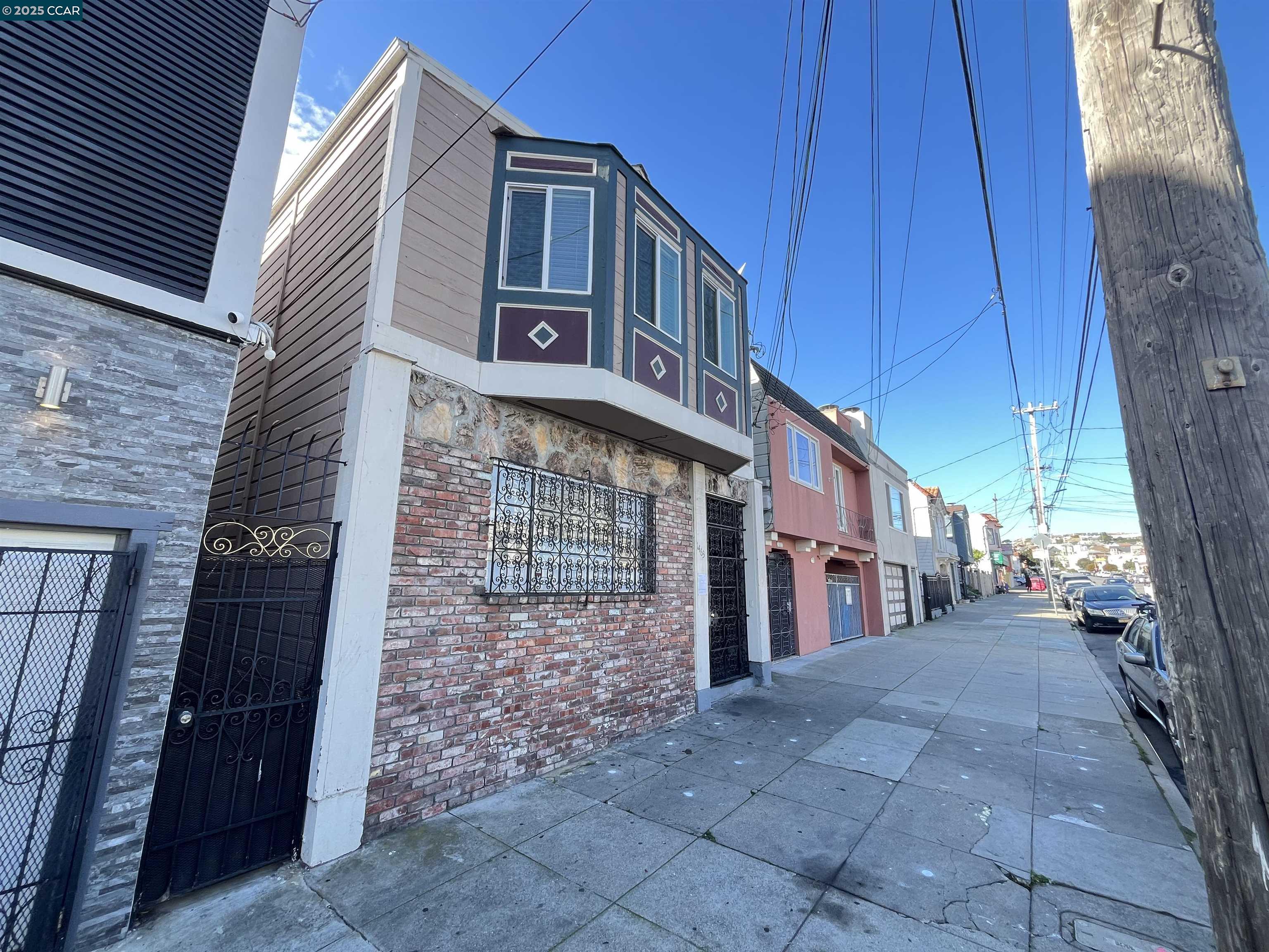 Detail Gallery Image 2 of 4 For 1463 Thomas Ave, San Francisco,  CA 94124 - 3 Beds | 0 Baths