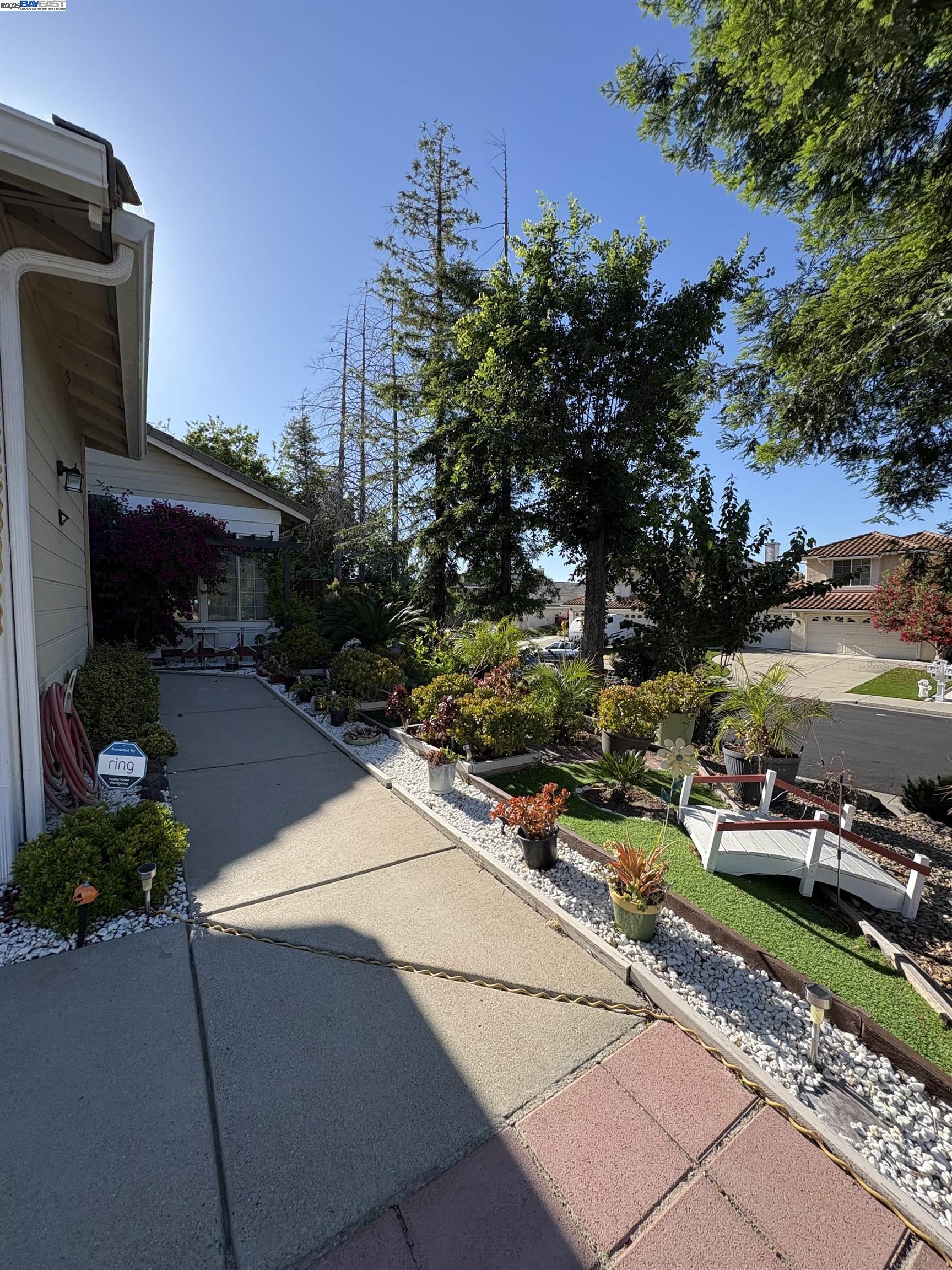 Detail Gallery Image 2 of 51 For 4800 Snowmass Peak Ct, Antioch,  CA 94531 - 4 Beds | 3 Baths