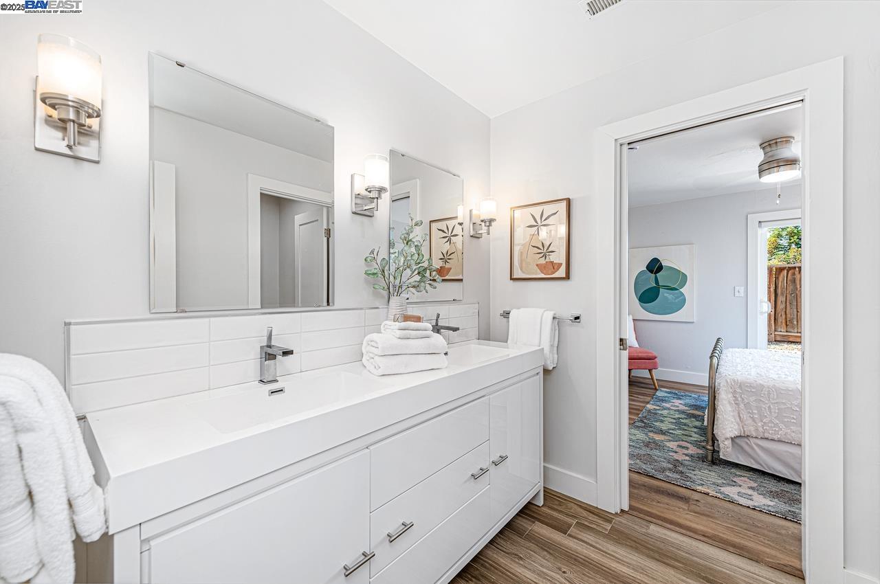 Detail Gallery Image 39 of 60 For 825 Abbie St, Pleasanton,  CA 94566 - 4 Beds | 3/1 Baths