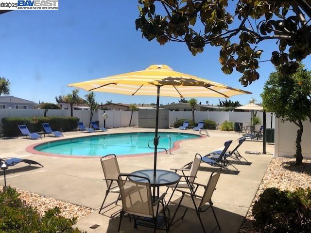 Detail Gallery Image 36 of 44 For 29133 De La Cruz Road, Hayward,  CA 94544 - 2 Beds | 2 Baths