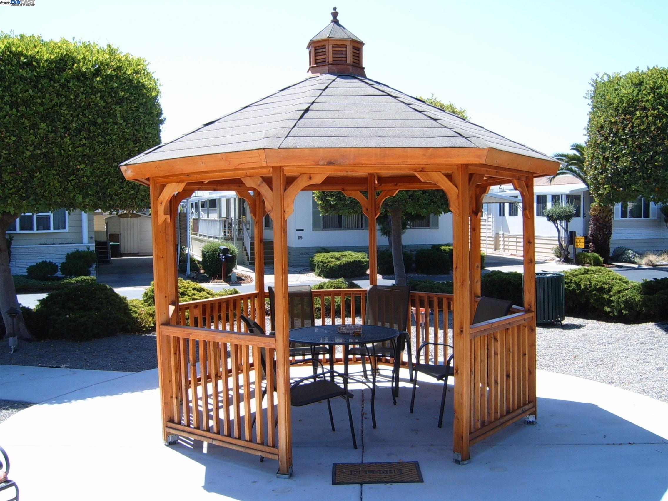 Detail Gallery Image 43 of 44 For 29133 De La Cruz Road, Hayward,  CA 94544 - 2 Beds | 2 Baths