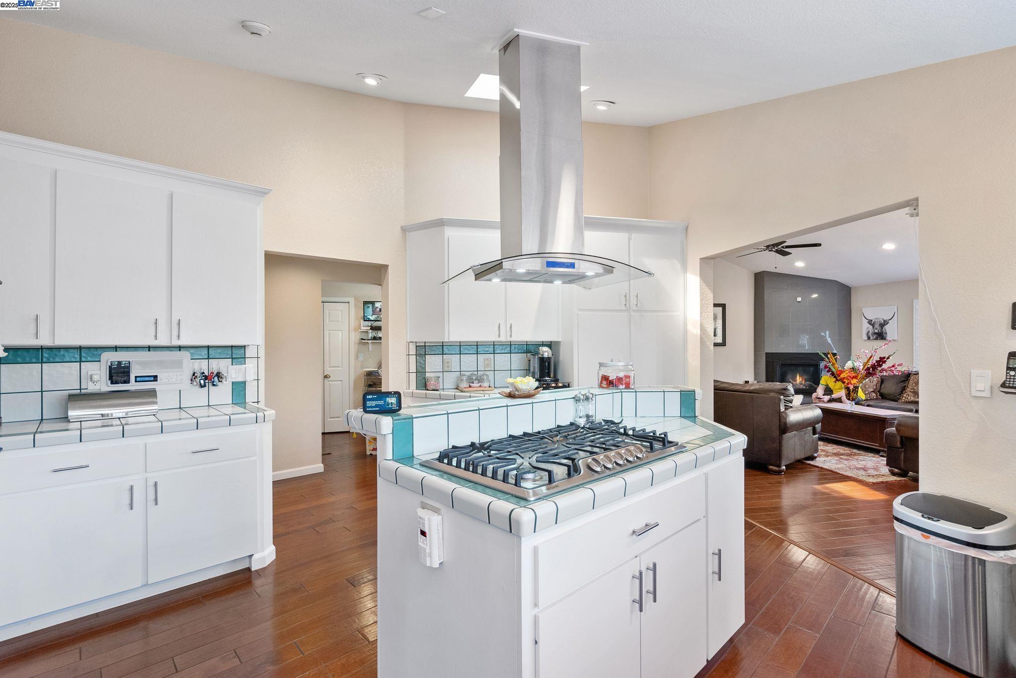 Detail Gallery Image 39 of 60 For 205 Blueberry Dr, Scotts Valley,  CA 95066 - 5 Beds | 4 Baths