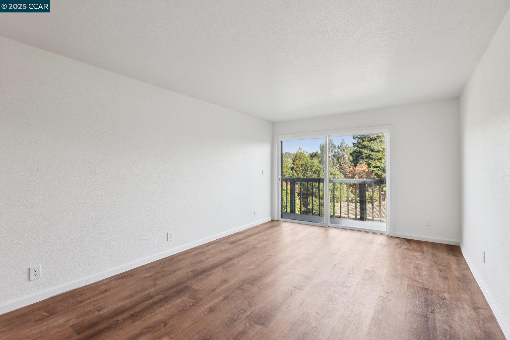 Photo #11: 41111775 Listing: Photo #11