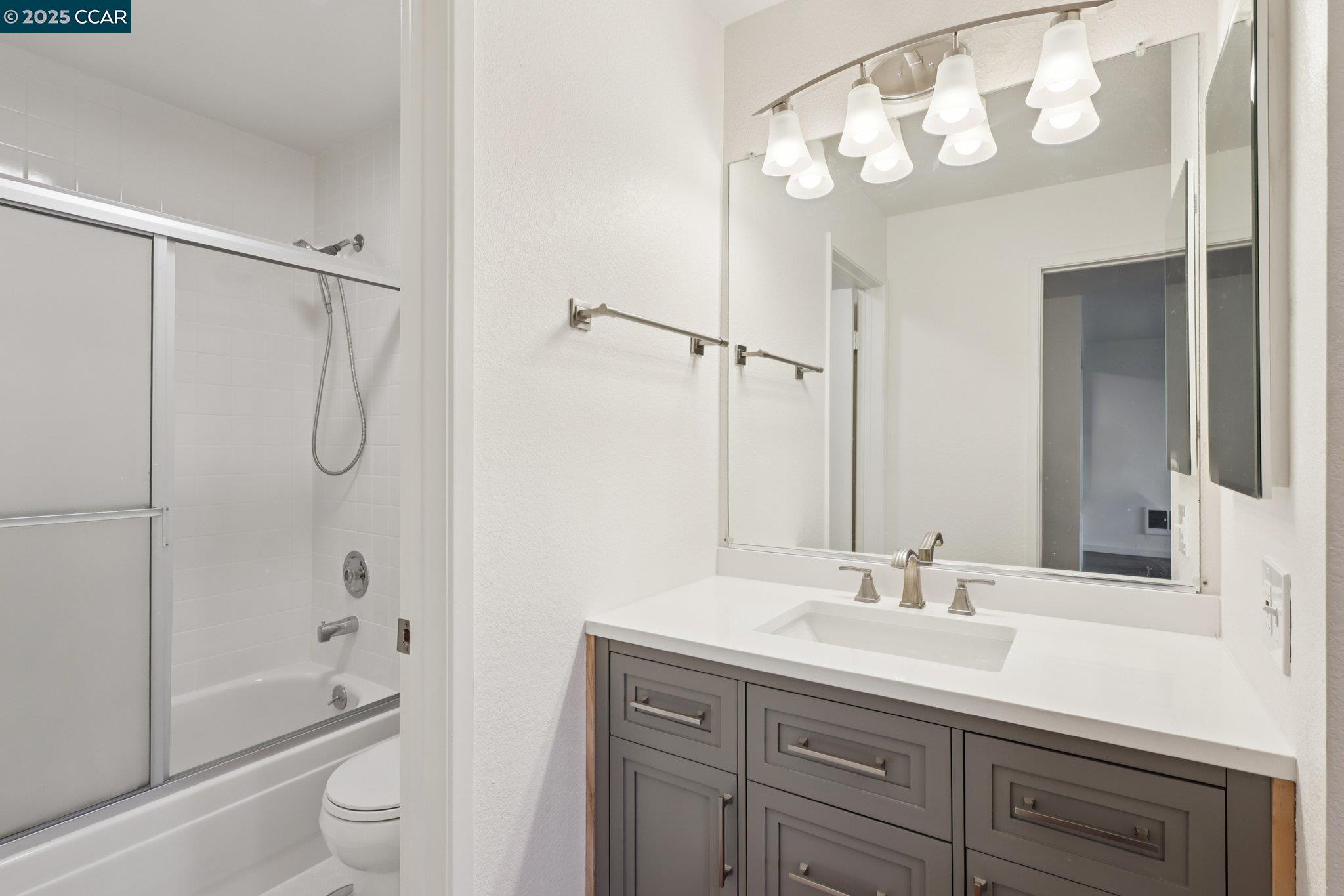 Photo #16: 41111775 Listing: Photo #16
