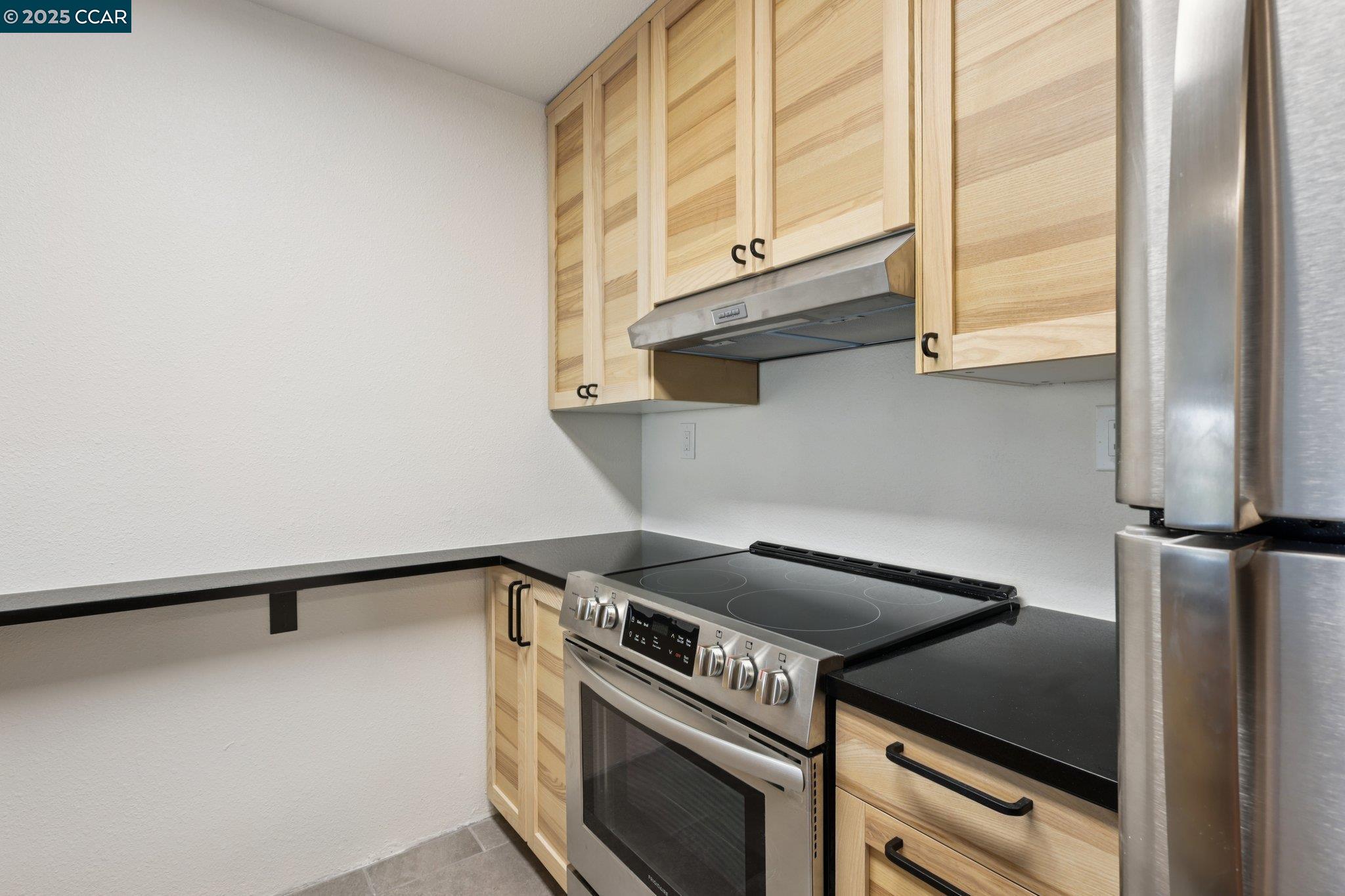Photo #3: 41111775 Listing 