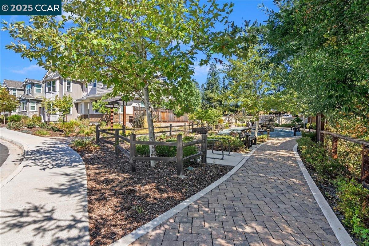 Photo #37: 41111776 Listing: Photo #37