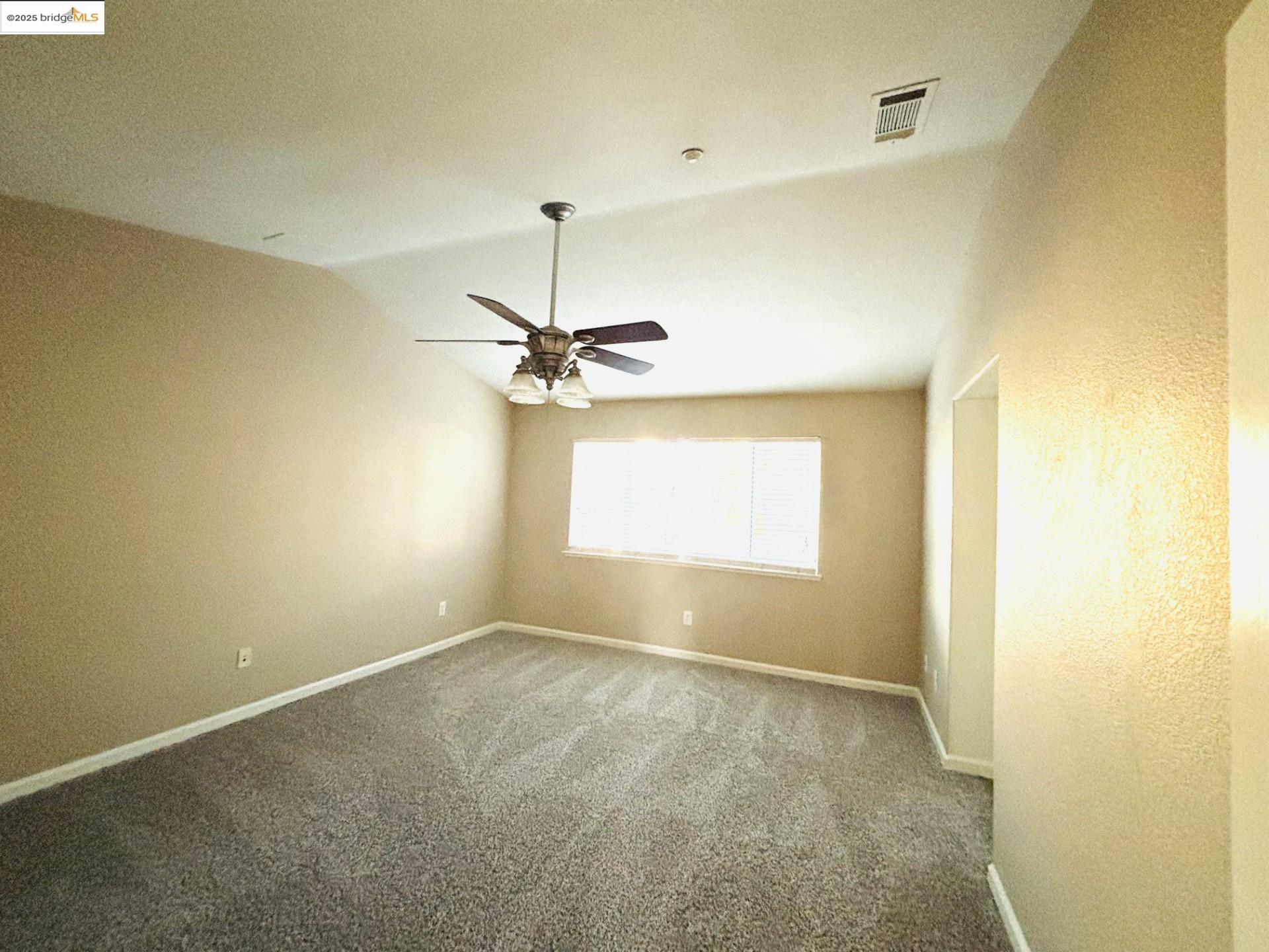 Detail Gallery Image 10 of 25 For 1267 Picadilly Ln, Brentwood,  CA 94513 - 4 Beds | 2/1 Baths