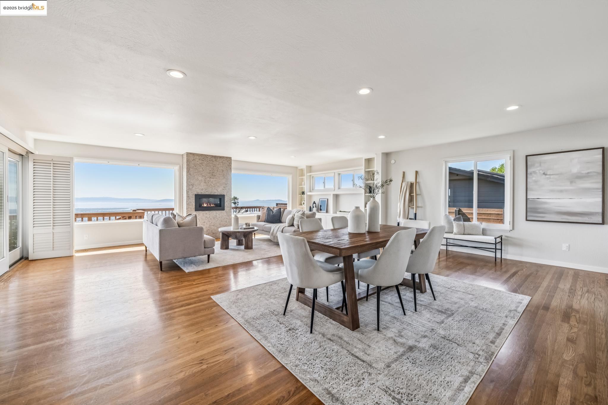 Detail Gallery Image 4 of 58 For 101 Chadbourne Way, Oakland,  CA 94619 - 3 Beds | 2/1 Baths
