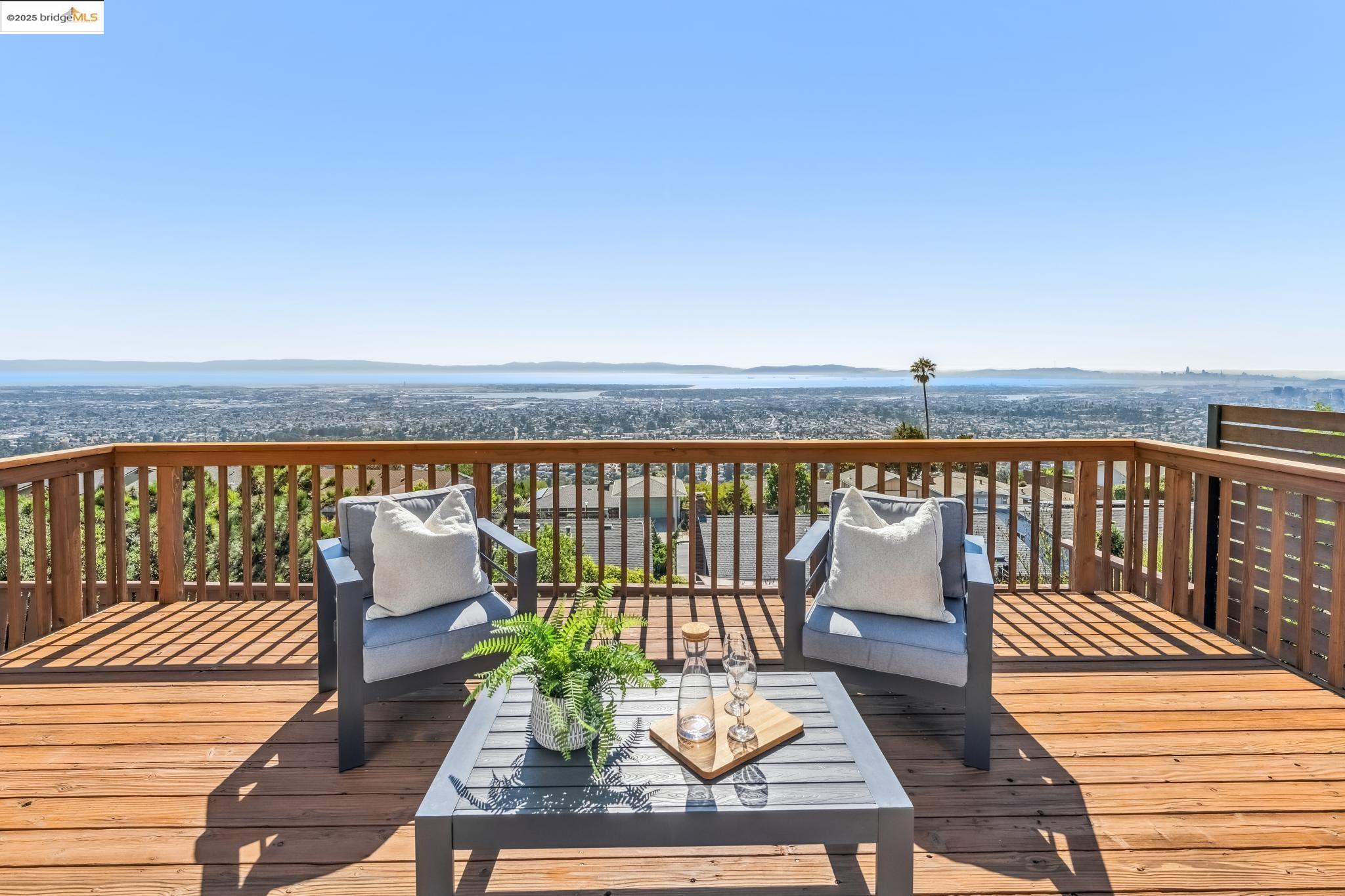 Detail Gallery Image 44 of 58 For 101 Chadbourne Way, Oakland,  CA 94619 - 3 Beds | 2/1 Baths