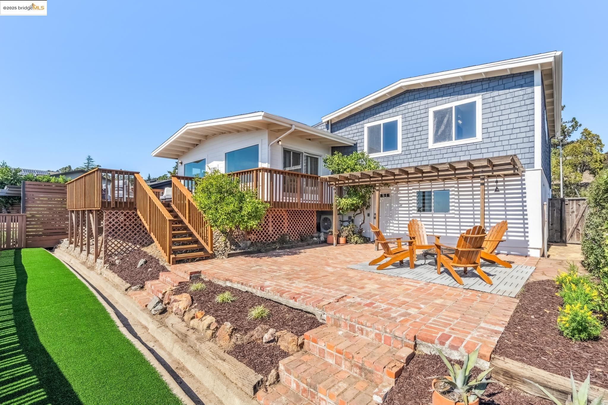 Detail Gallery Image 46 of 58 For 101 Chadbourne Way, Oakland,  CA 94619 - 3 Beds | 2/1 Baths