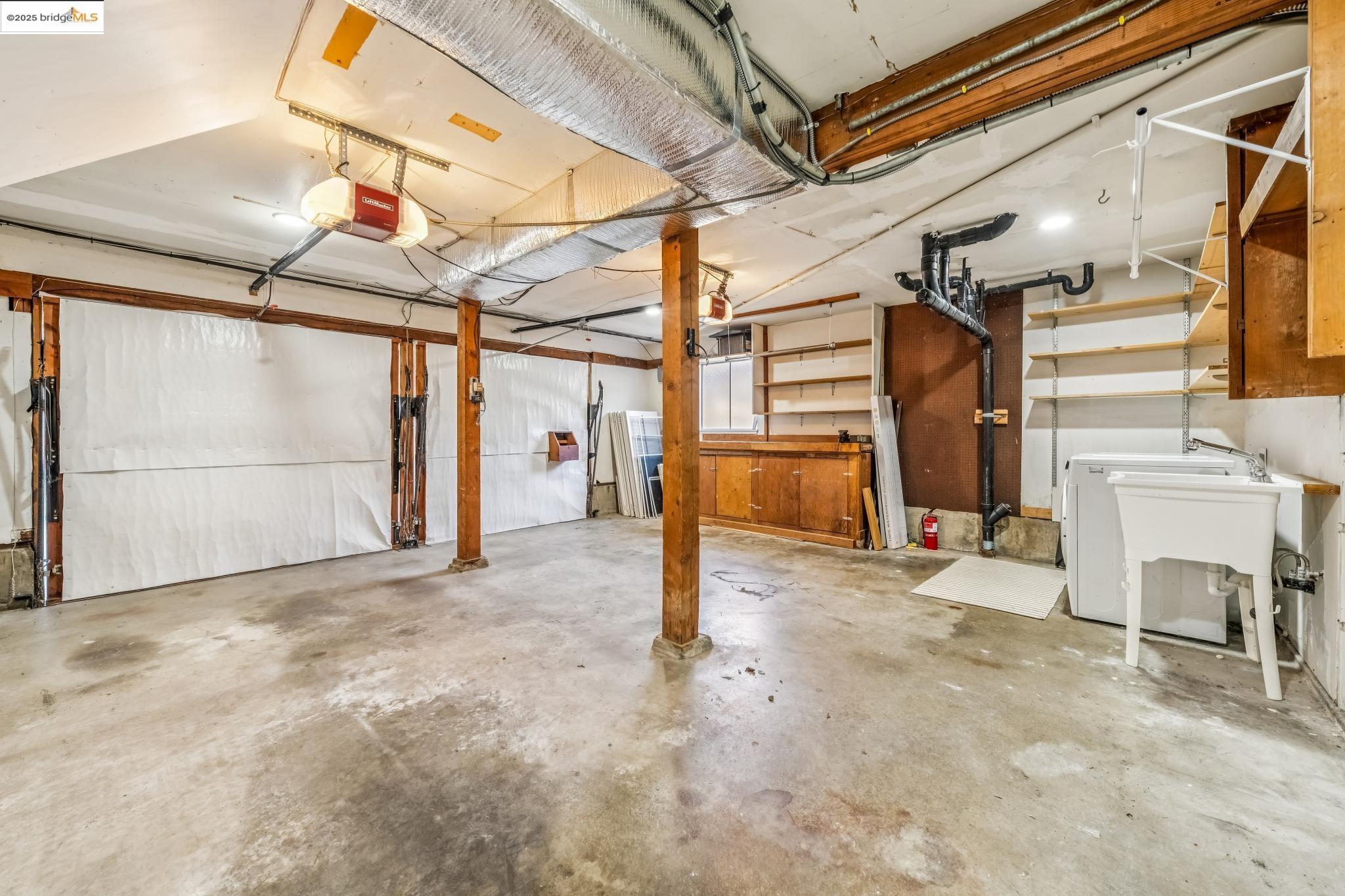 Detail Gallery Image 58 of 58 For 101 Chadbourne Way, Oakland,  CA 94619 - 3 Beds | 2/1 Baths