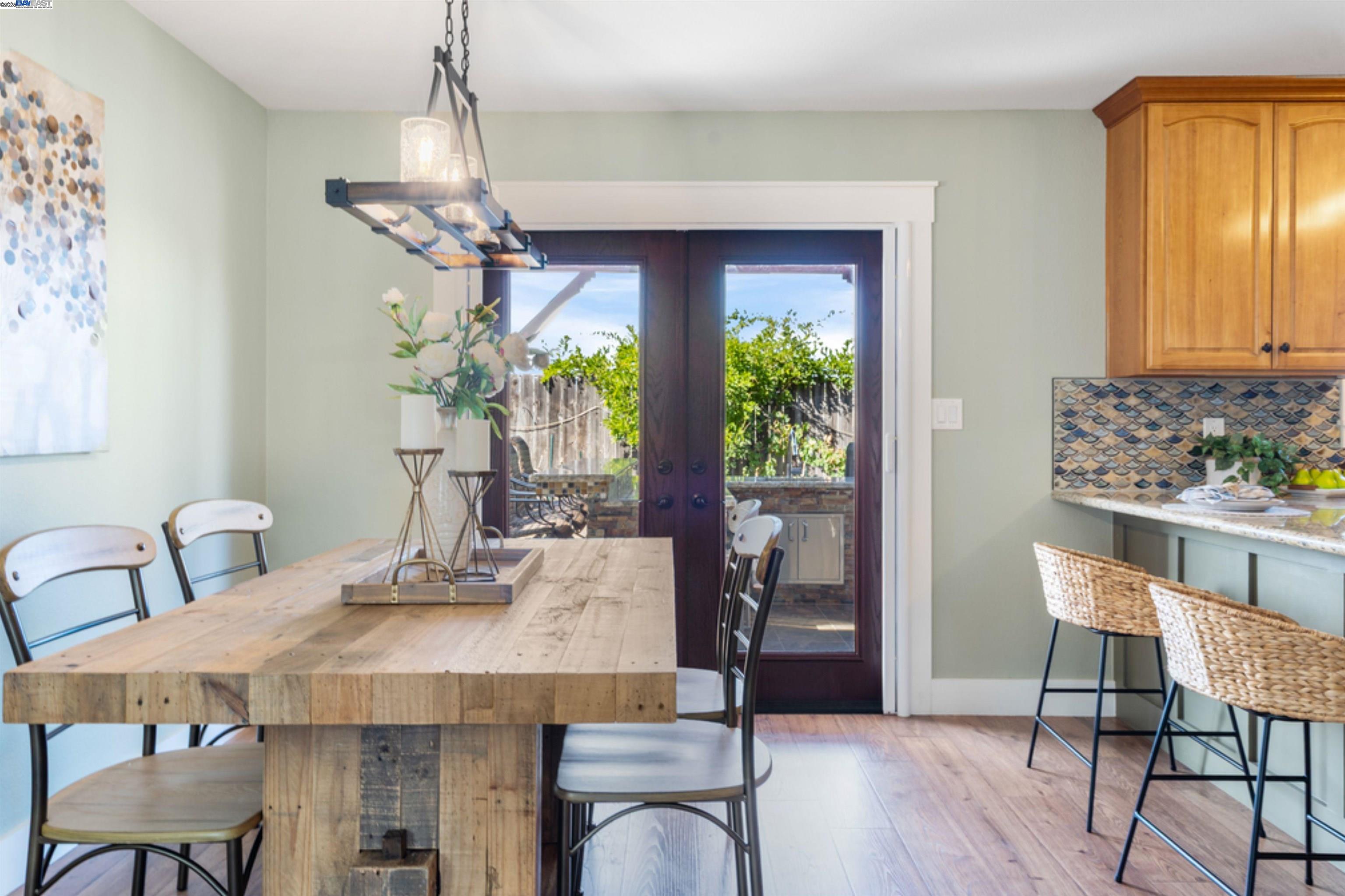 Detail Gallery Image 7 of 48 For 958 El Caminito, Livermore,  CA 94550 - 3 Beds | 2 Baths