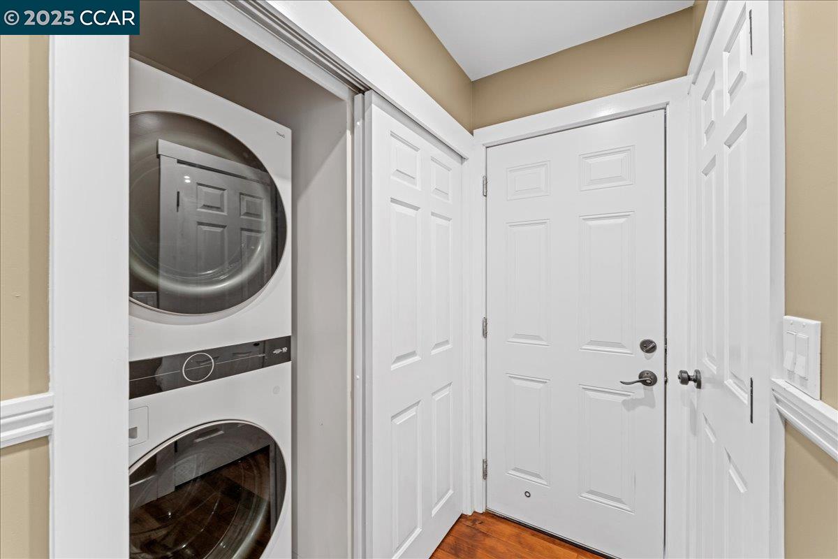 Detail Gallery Image 14 of 27 For 1842 1st St, Richmond,  CA 94801 - 3 Beds | 2 Baths