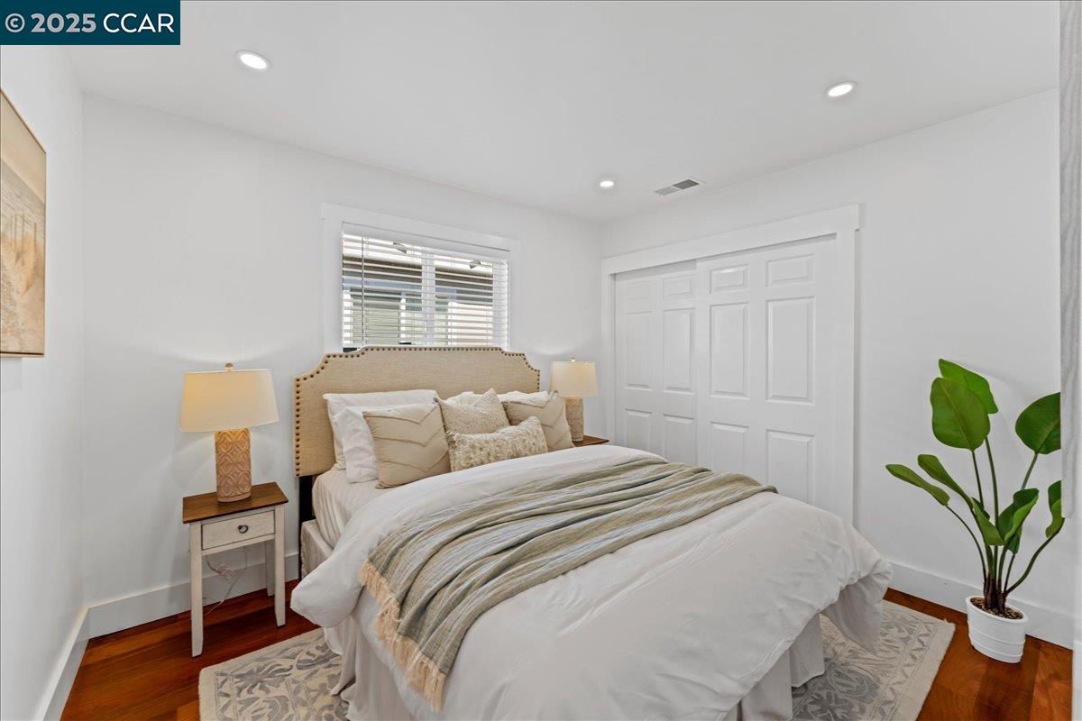 Detail Gallery Image 17 of 27 For 1842 1st St, Richmond,  CA 94801 - 3 Beds | 2 Baths
