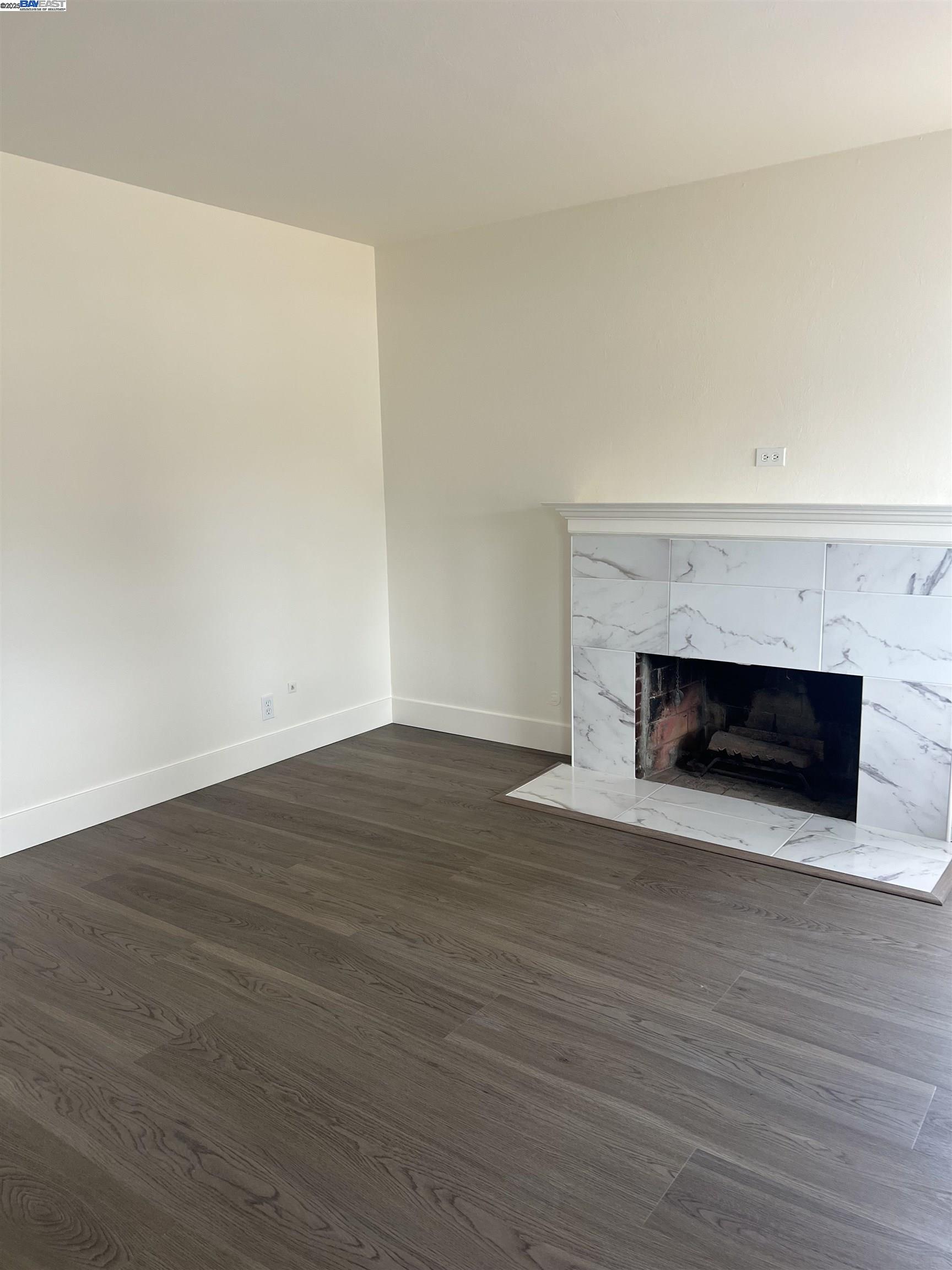 Detail Gallery Image 2 of 4 For 36535 Mulberry St, Newark,  CA 94560 - 3 Beds | 1 Baths