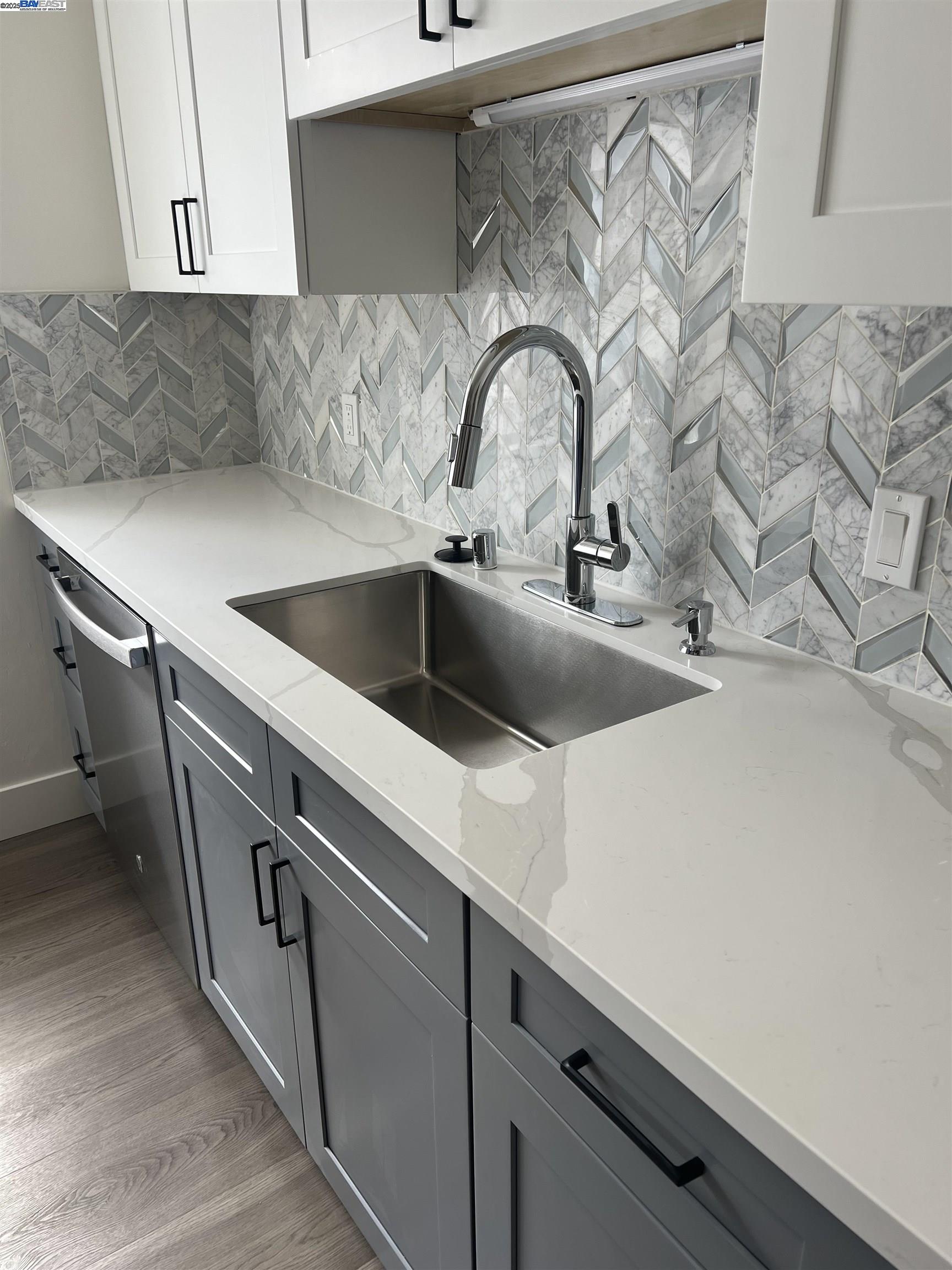 Detail Gallery Image 4 of 4 For 36535 Mulberry St, Newark,  CA 94560 - 3 Beds | 1 Baths