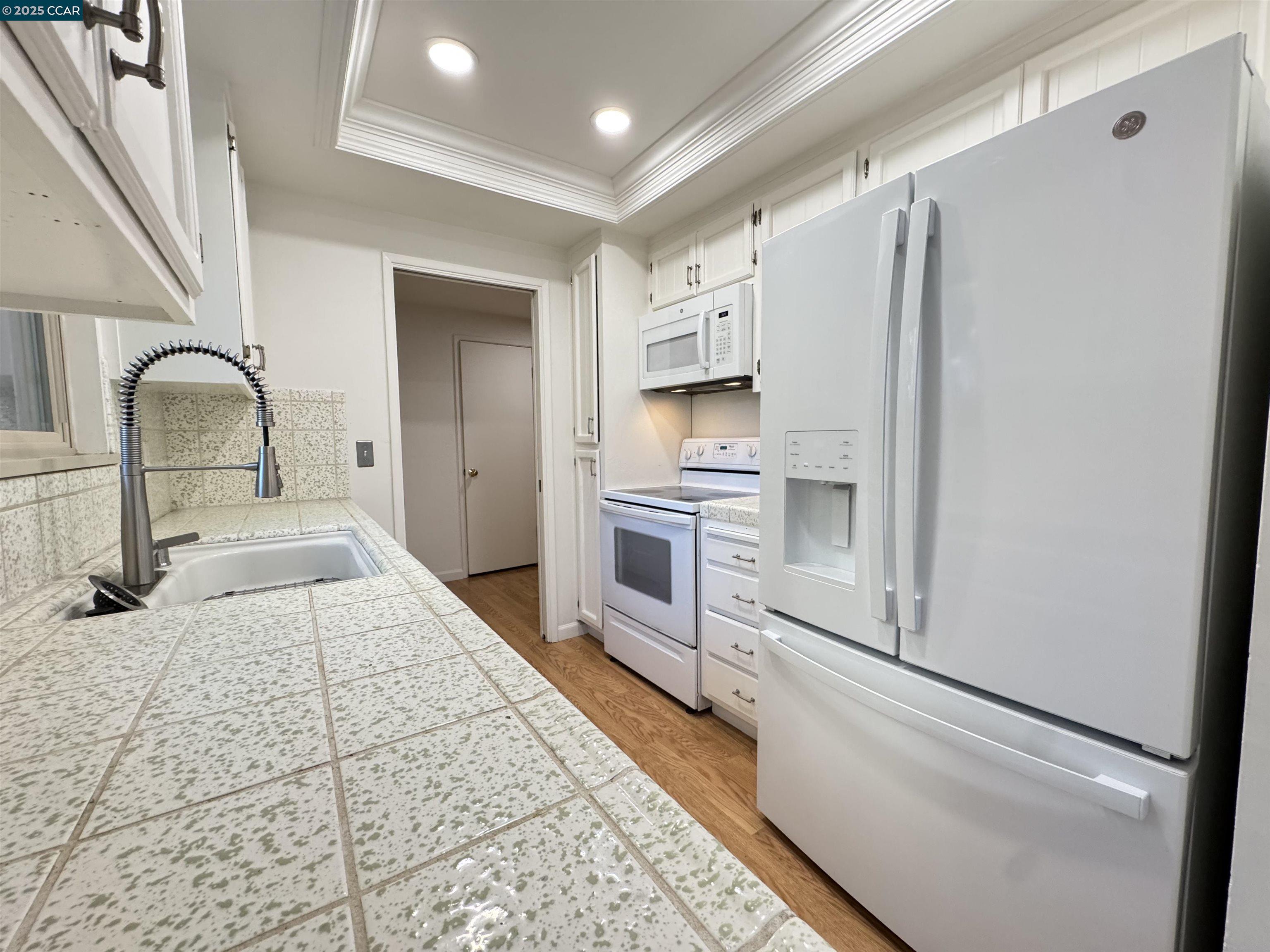 Detail Gallery Image 10 of 35 For 1447 Camino Peral, Moraga,  CA 94556 - 3 Beds | 2 Baths
