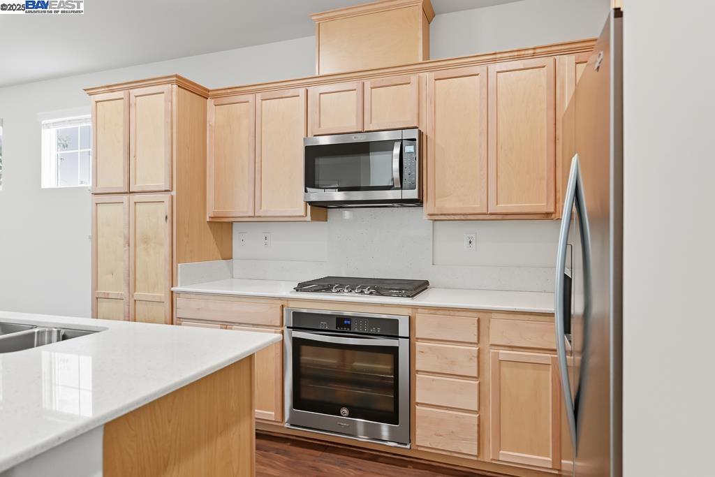 Detail Gallery Image 7 of 21 For 1505 Sylvia St, Hayward,  CA 94545 - 3 Beds | 2/1 Baths