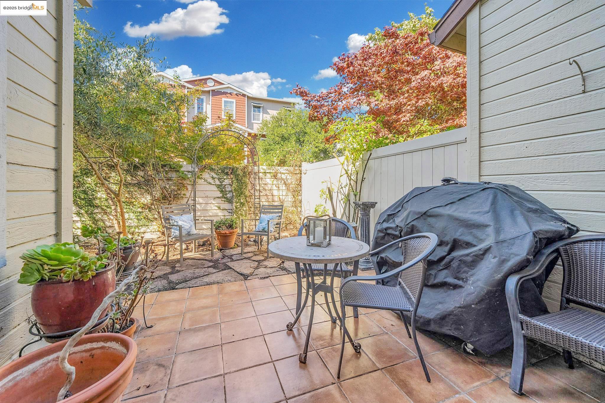 Detail Gallery Image 30 of 60 For 2605 Beach Head Ct, Richmond,  CA 94804 - 3 Beds | 3 Baths