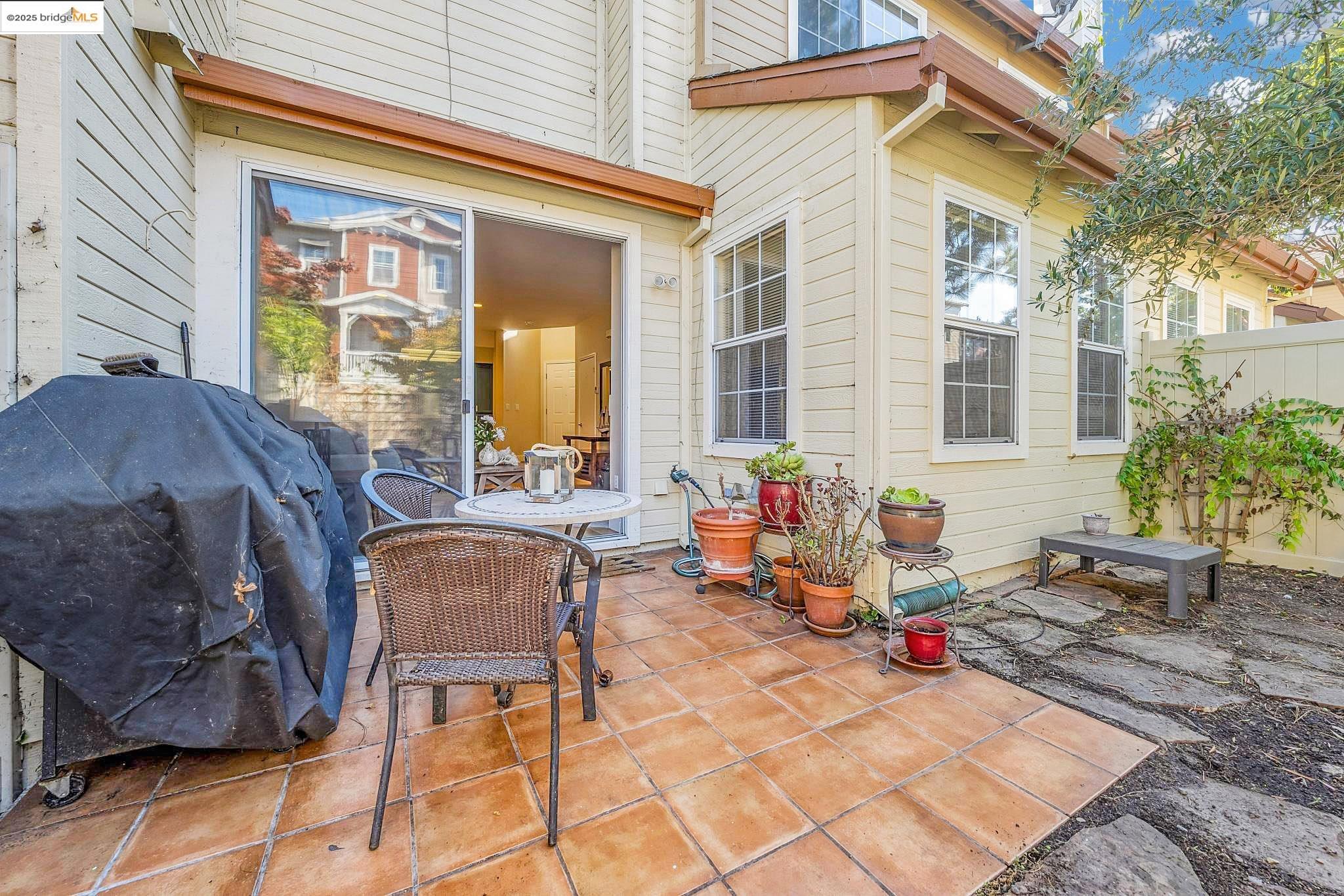 Detail Gallery Image 34 of 60 For 2605 Beach Head Ct, Richmond,  CA 94804 - 3 Beds | 3 Baths