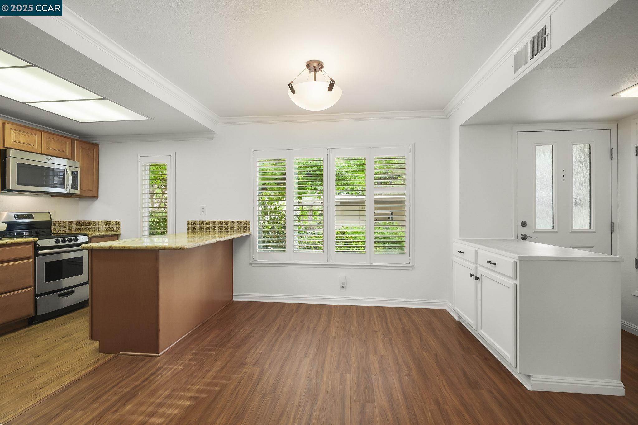 Photo #4: 41111791 Listing 