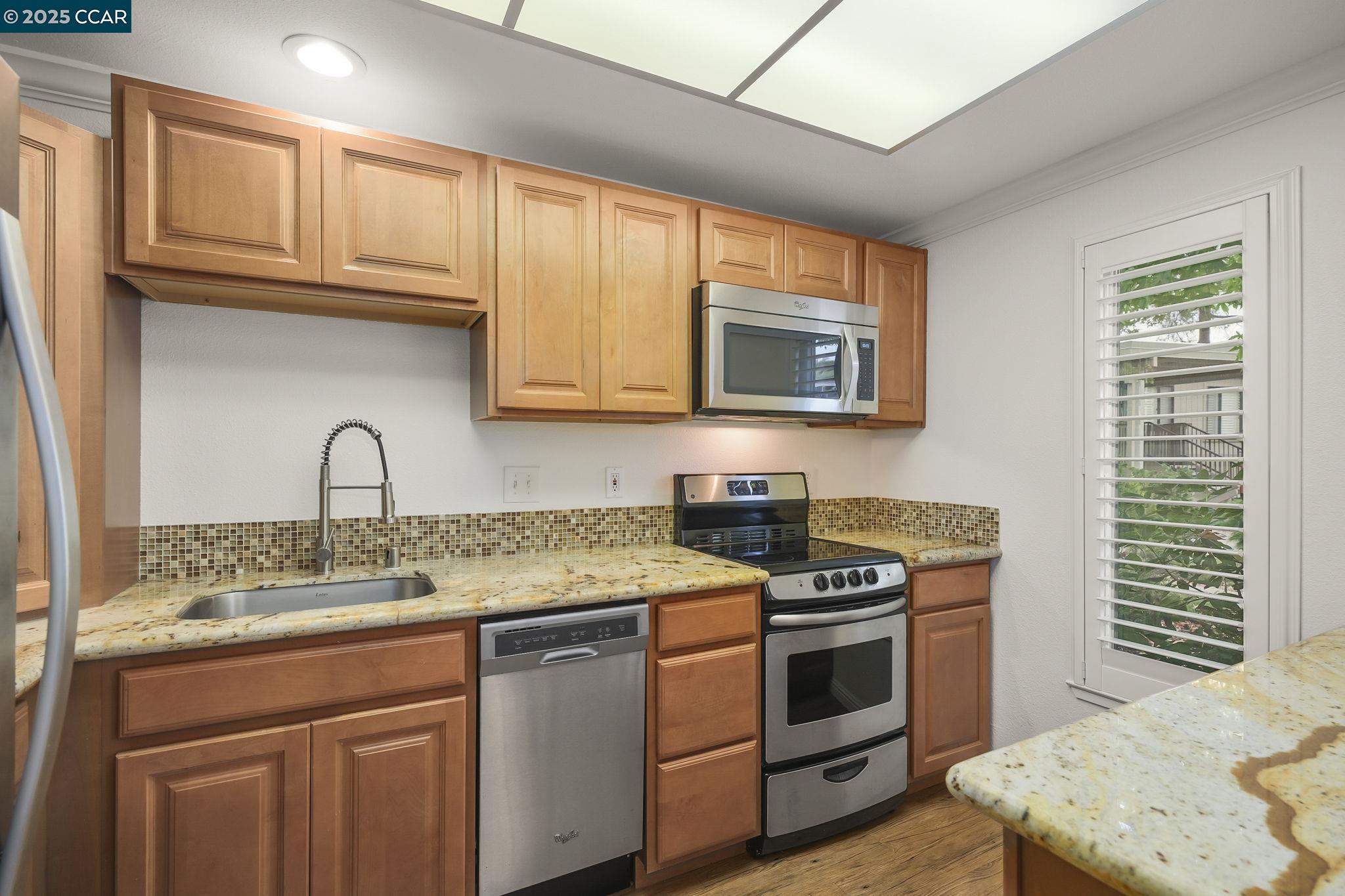 Photo #9: 41111791 Listing: Photo #9