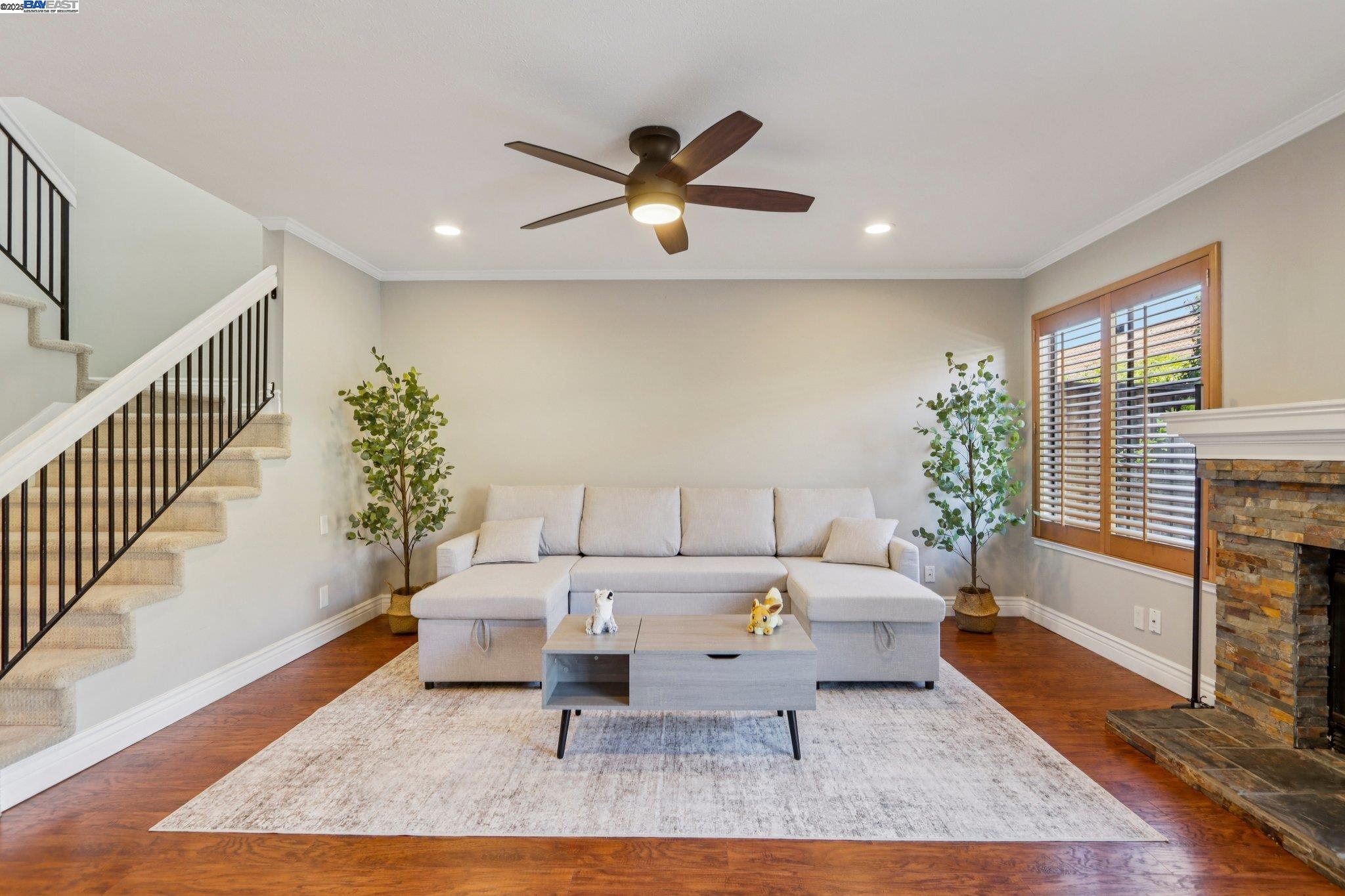 Detail Gallery Image 5 of 30 For 6220 Jarvis Ave, Newark,  CA 94560 - 2 Beds | 1/1 Baths