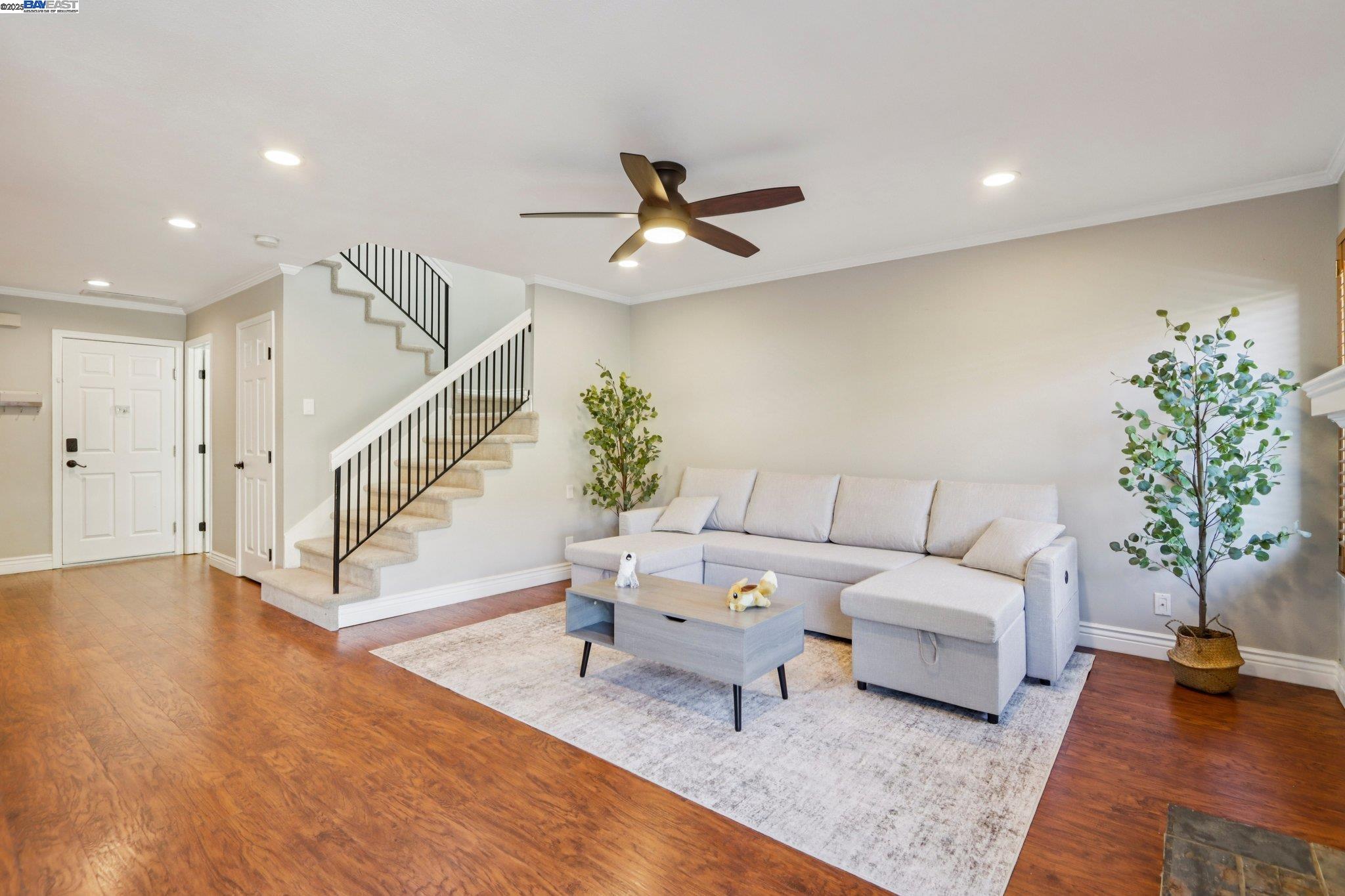 Detail Gallery Image 6 of 30 For 6220 Jarvis Ave, Newark,  CA 94560 - 2 Beds | 1/1 Baths