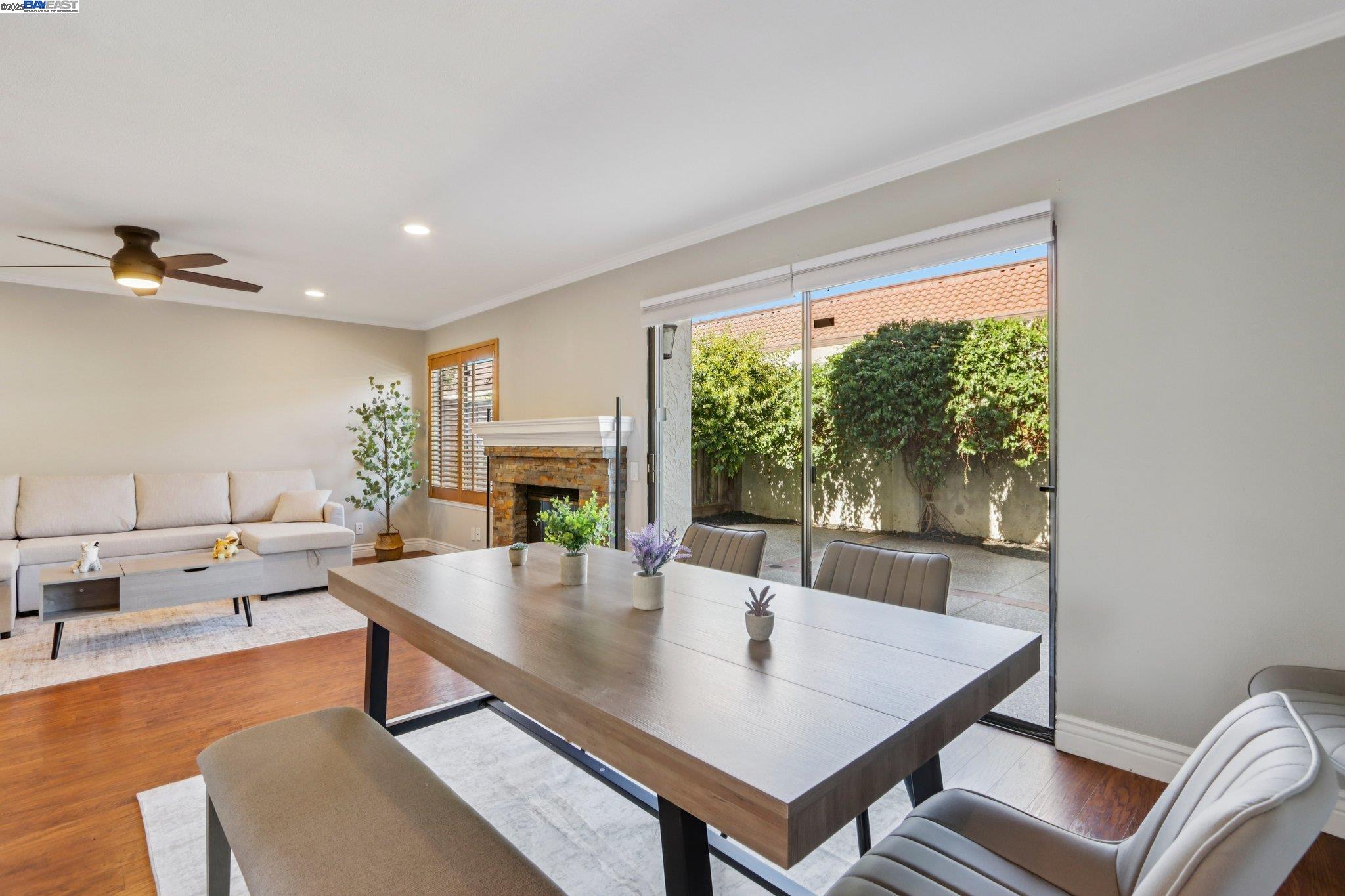 Detail Gallery Image 9 of 30 For 6220 Jarvis Ave, Newark,  CA 94560 - 2 Beds | 1/1 Baths