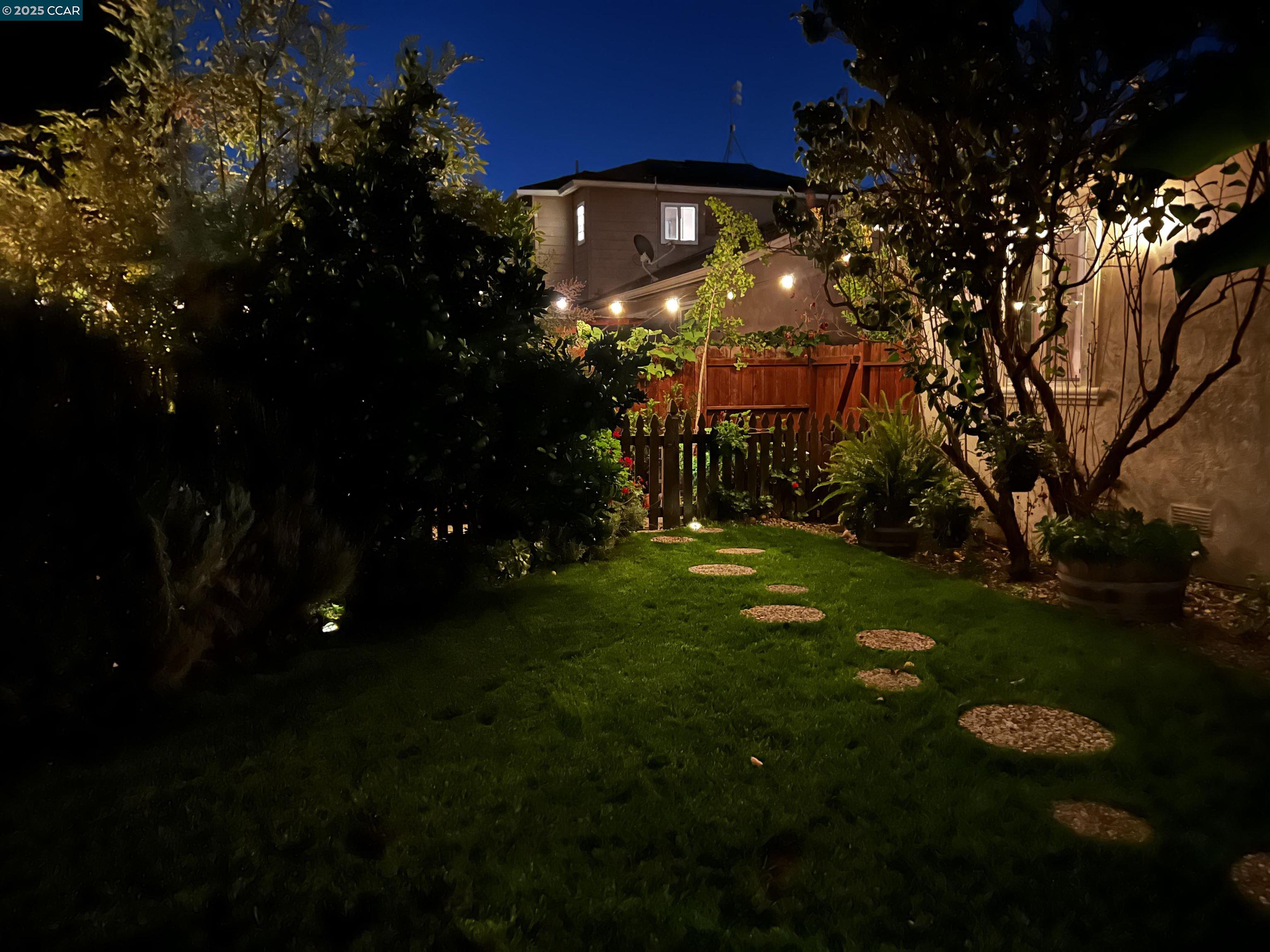 Detail Gallery Image 43 of 55 For 475 Nabor St, San Leandro,  CA 94578 - 2 Beds | 1 Baths