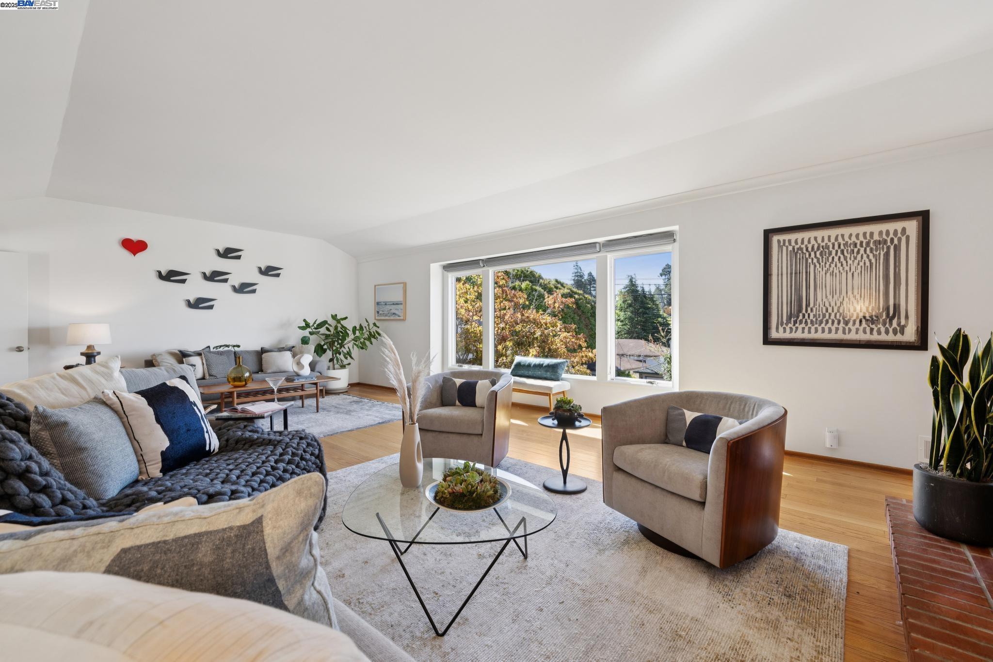 Detail Gallery Image 16 of 54 For 265 Willamette Ave, Kensington,  CA 94708 - 4 Beds | 2 Baths