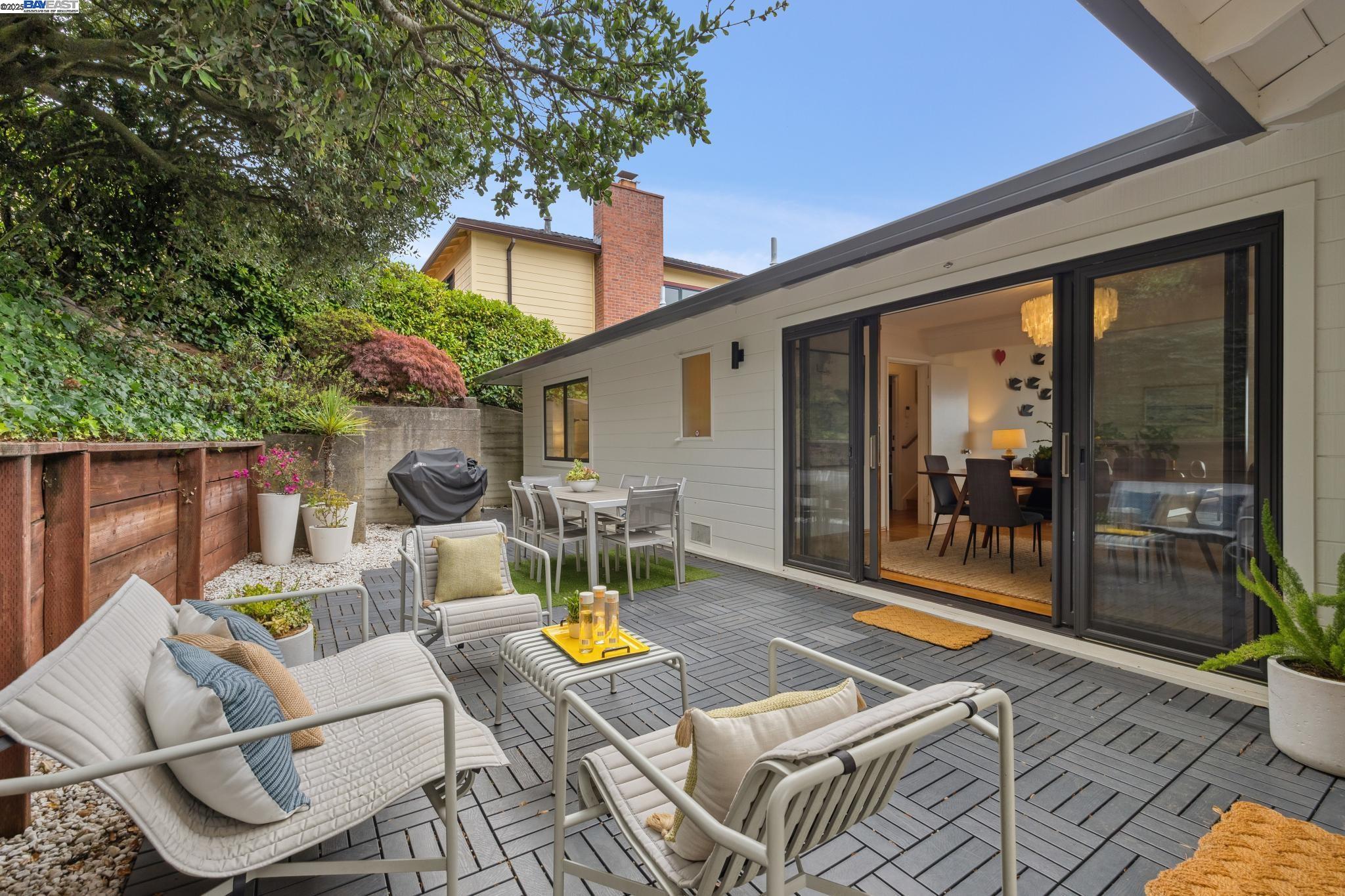 Detail Gallery Image 22 of 54 For 265 Willamette Ave, Kensington,  CA 94708 - 4 Beds | 2 Baths