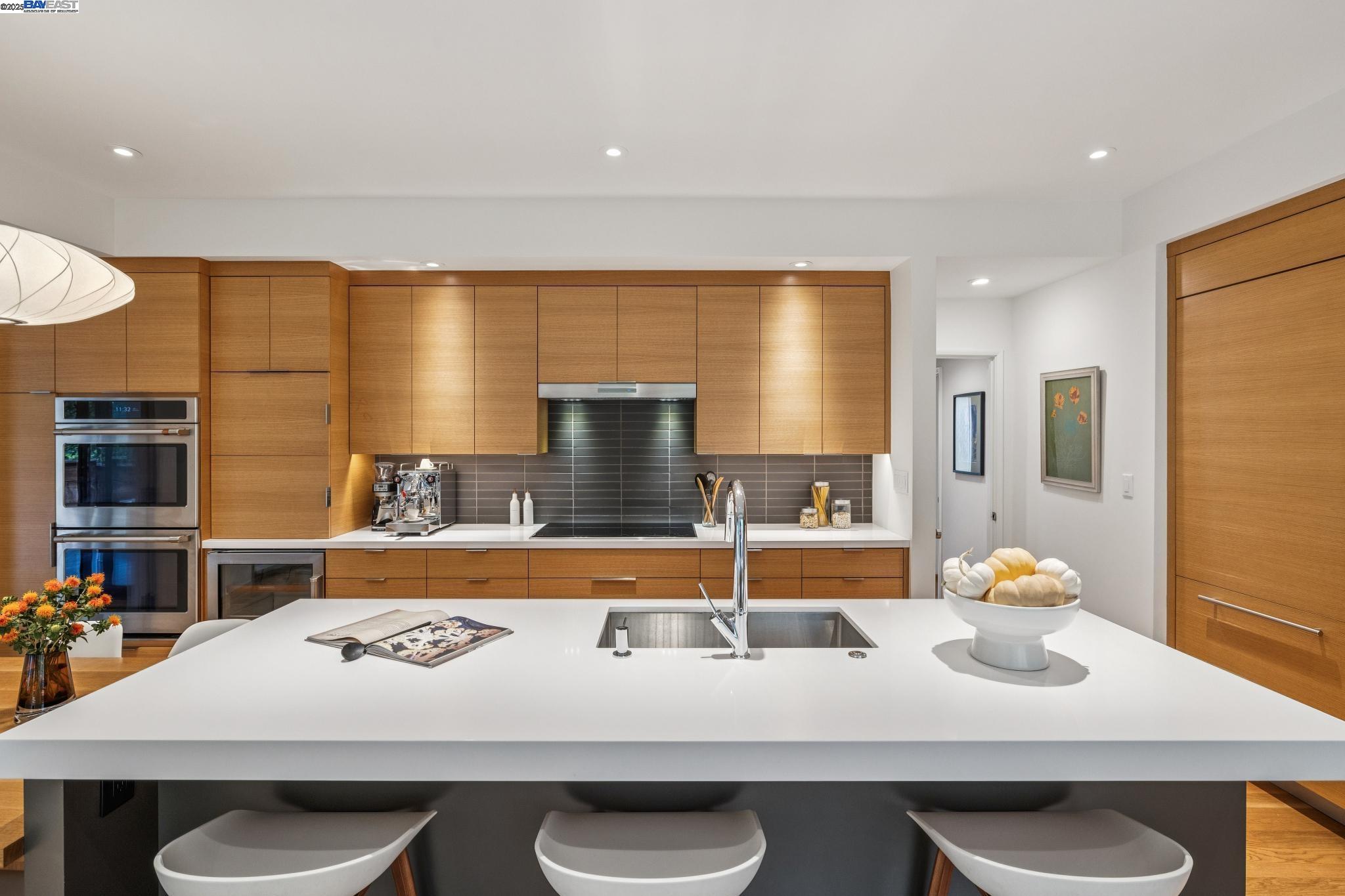 Detail Gallery Image 25 of 54 For 265 Willamette Ave, Kensington,  CA 94708 - 4 Beds | 2 Baths
