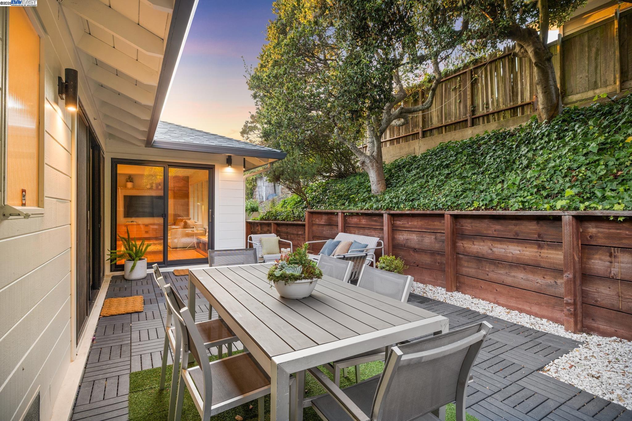 Detail Gallery Image 45 of 54 For 265 Willamette Ave, Kensington,  CA 94708 - 4 Beds | 2 Baths