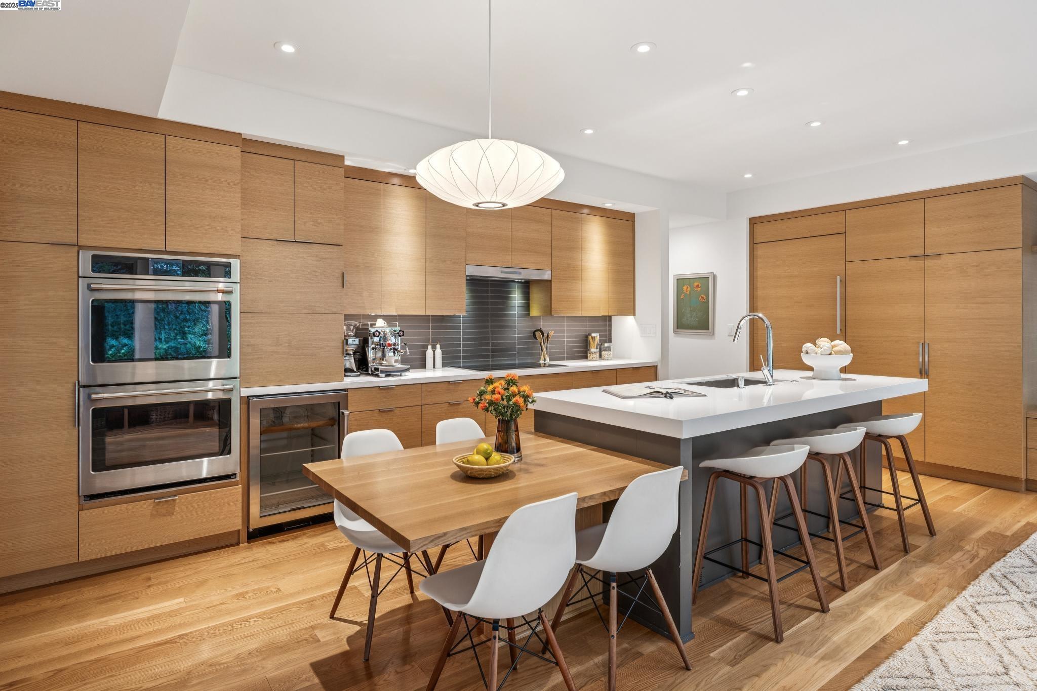 Detail Gallery Image 7 of 54 For 265 Willamette Ave, Kensington,  CA 94708 - 4 Beds | 2 Baths